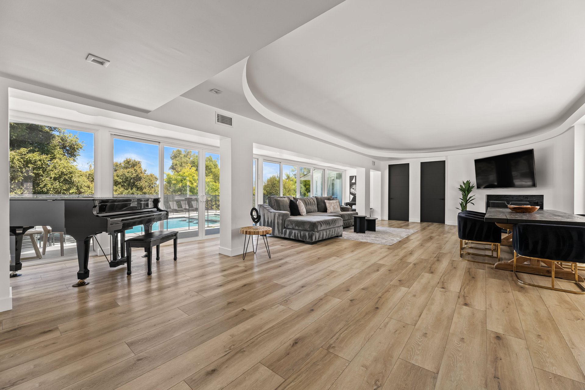 Caritina Dr, 91356