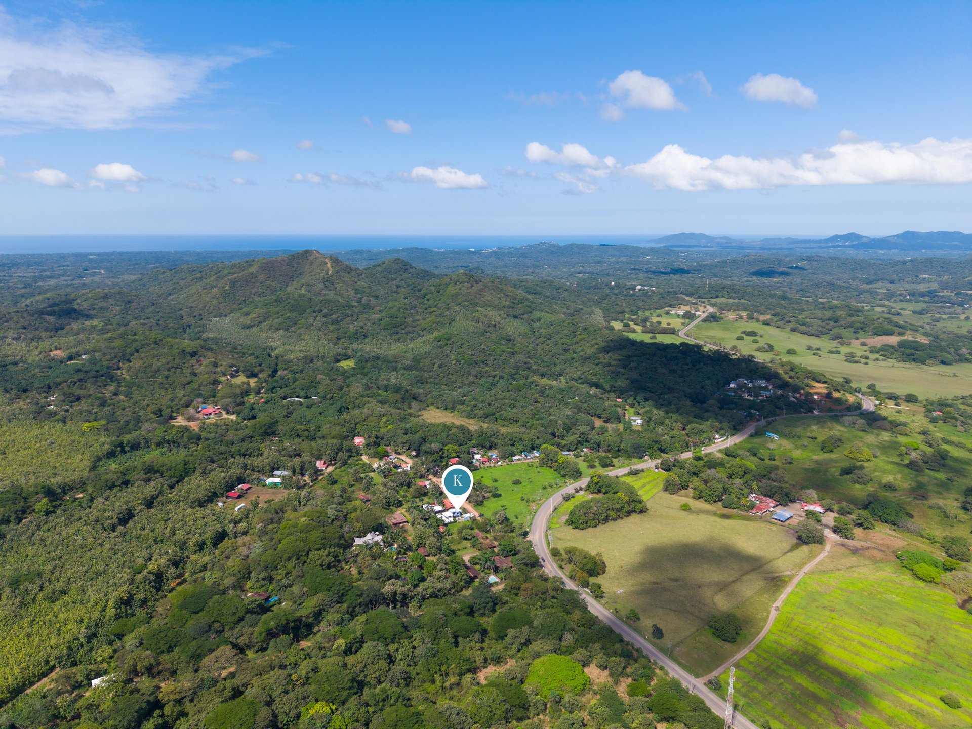 Casa Azul | House & Cabina For Sale Near Tamarindo!