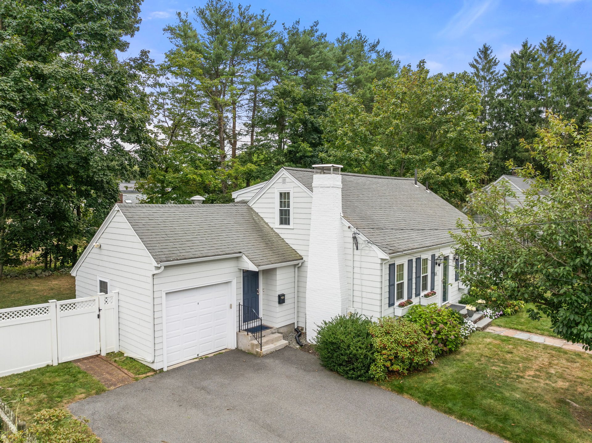 65 Sexton Ave