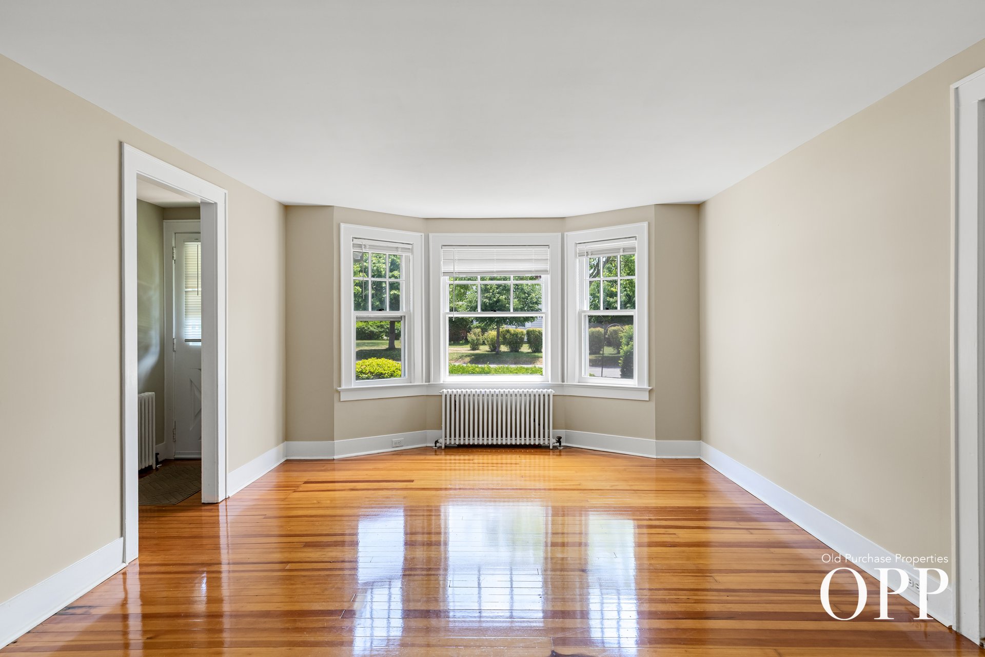 A Convenient Bellport Village Address