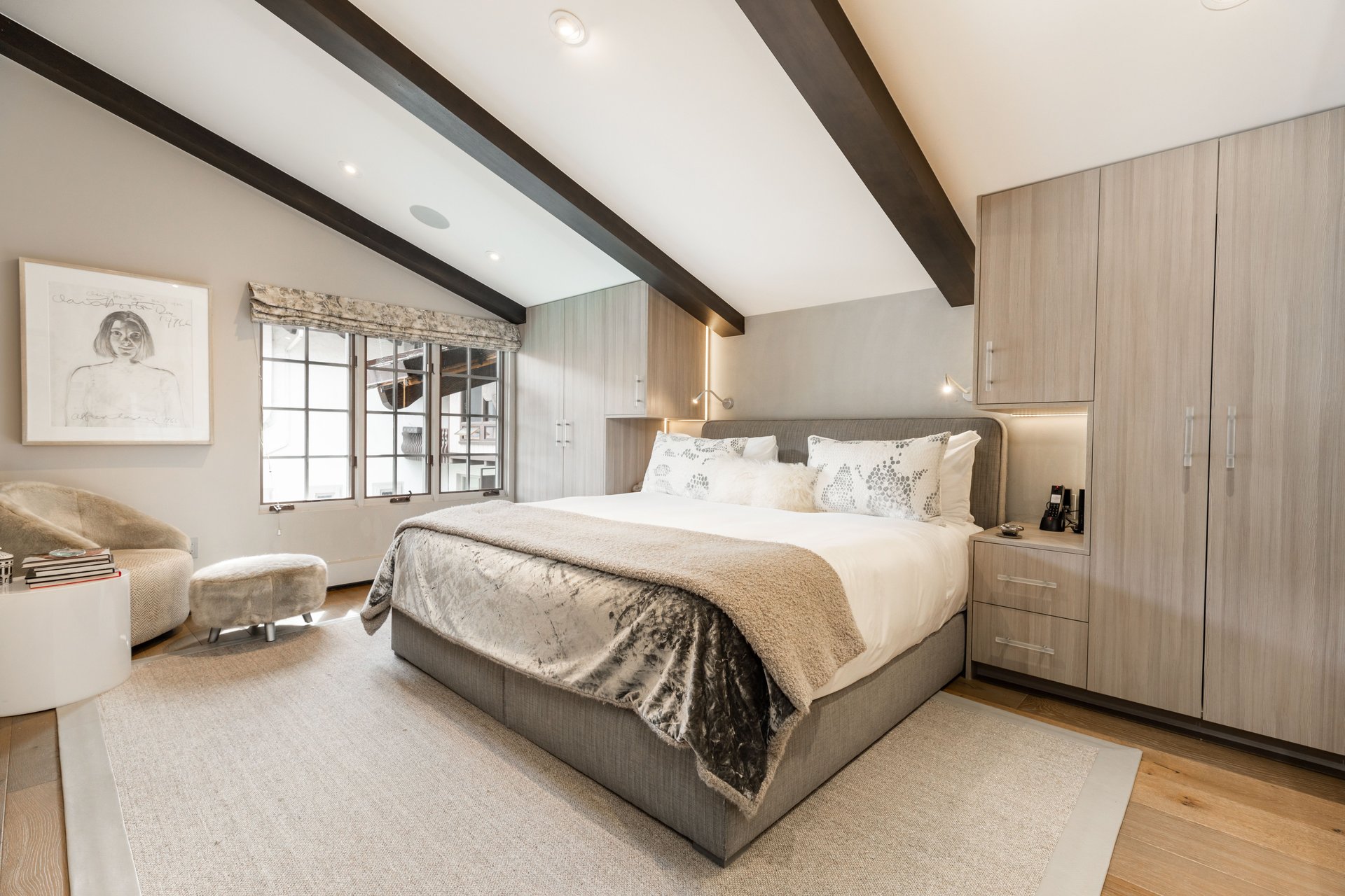 The Lodge at Vail Condominiums #357