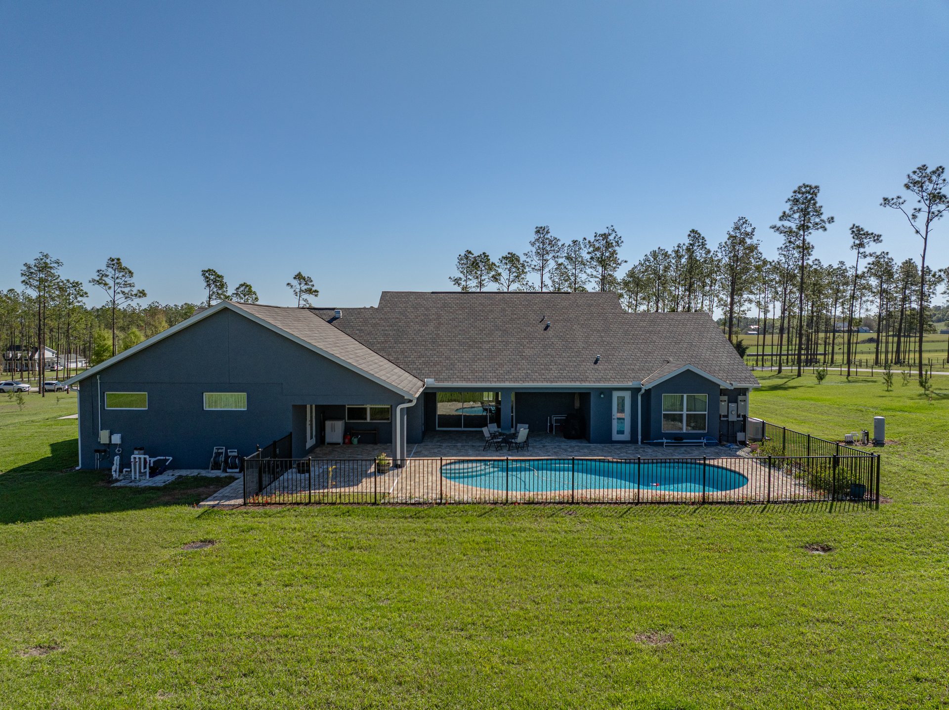 17703 COUNTRY SQUIRE LN