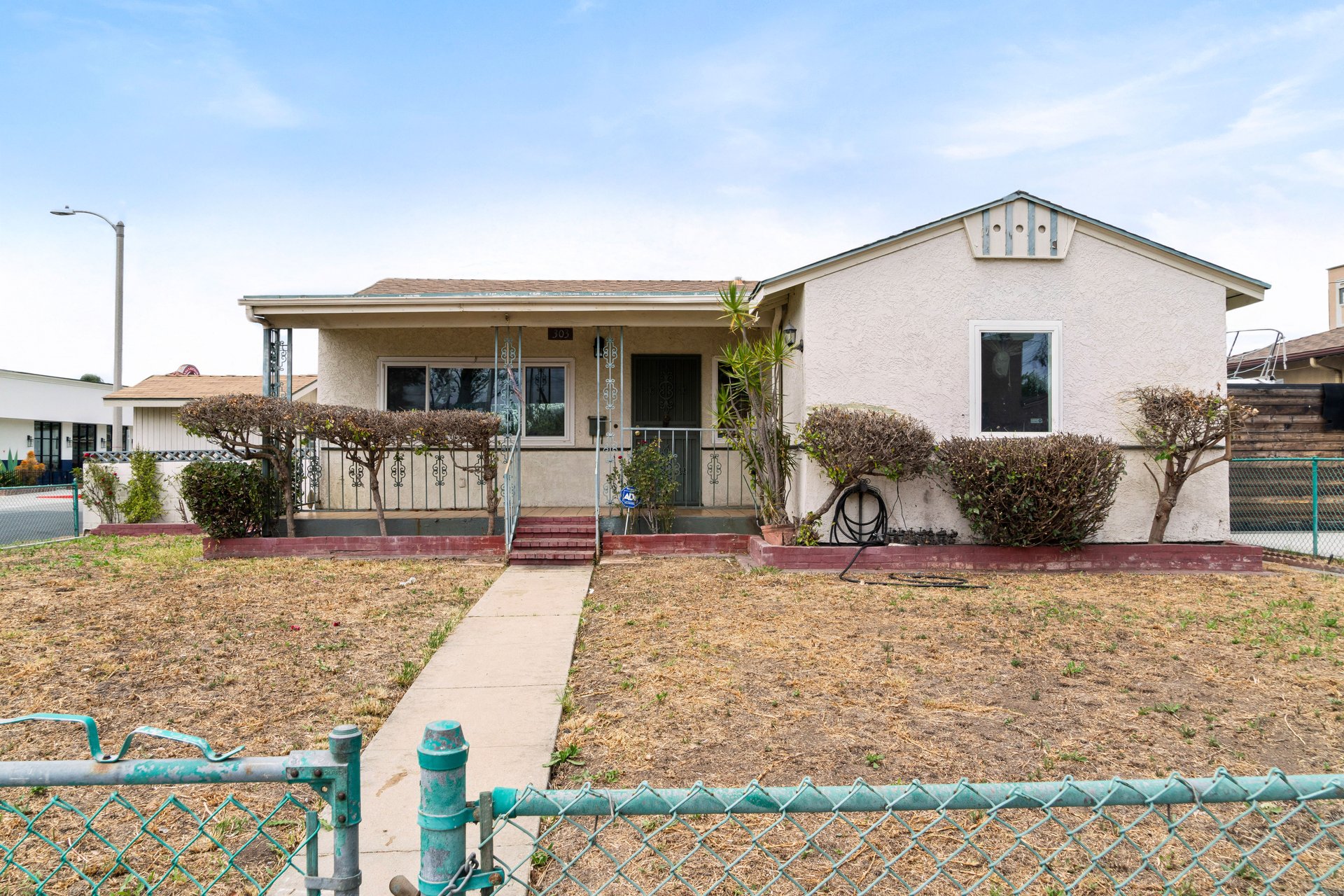 303 E Lincoln Street