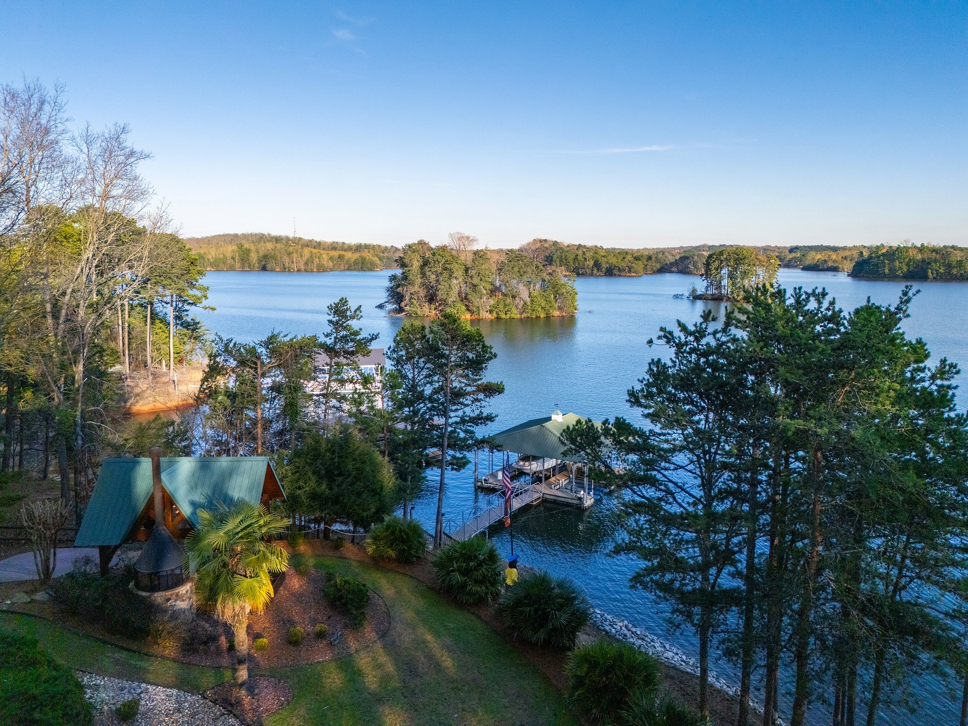 3406 Thunder Point