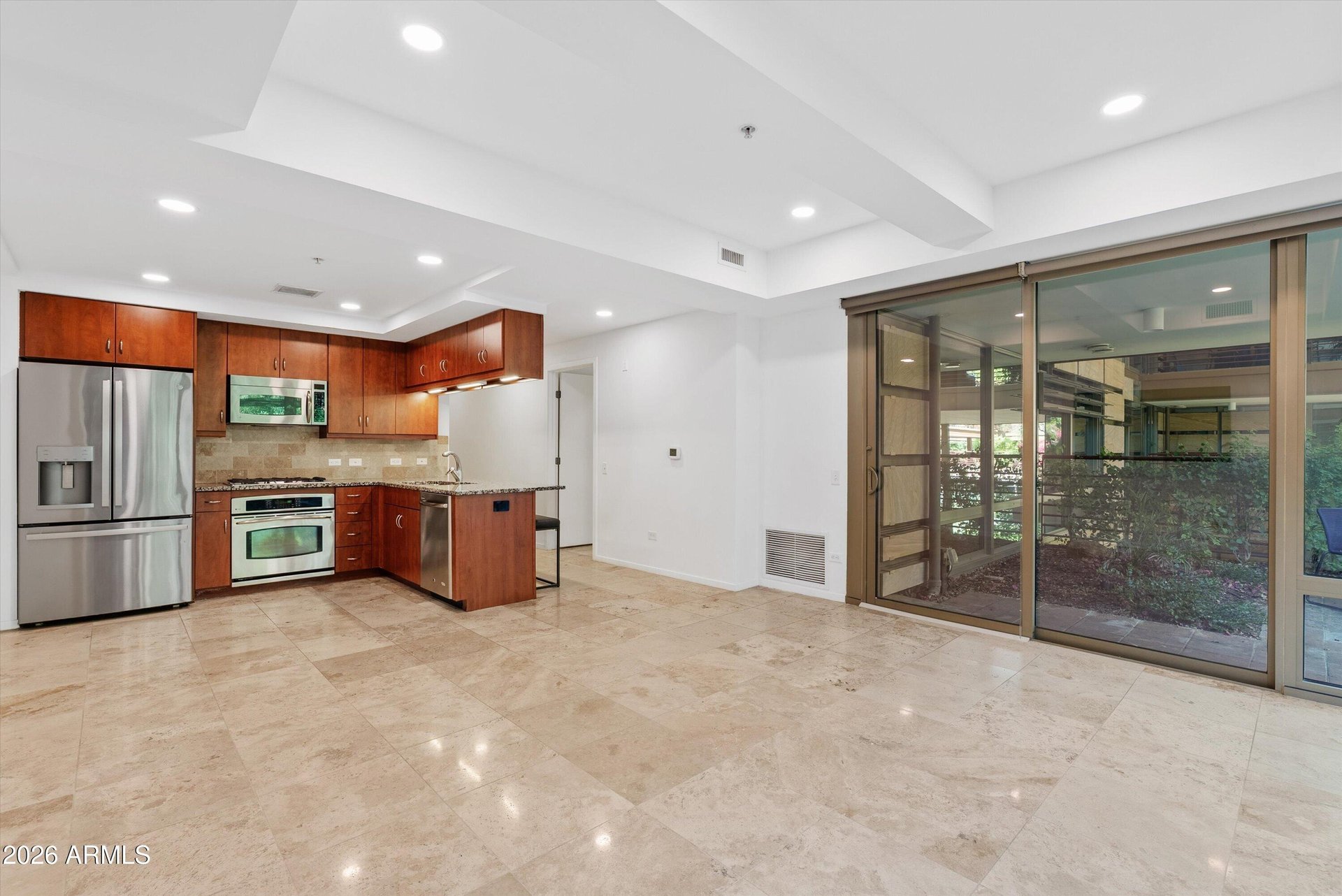 7147 E Rancho Vista Dr, #3008