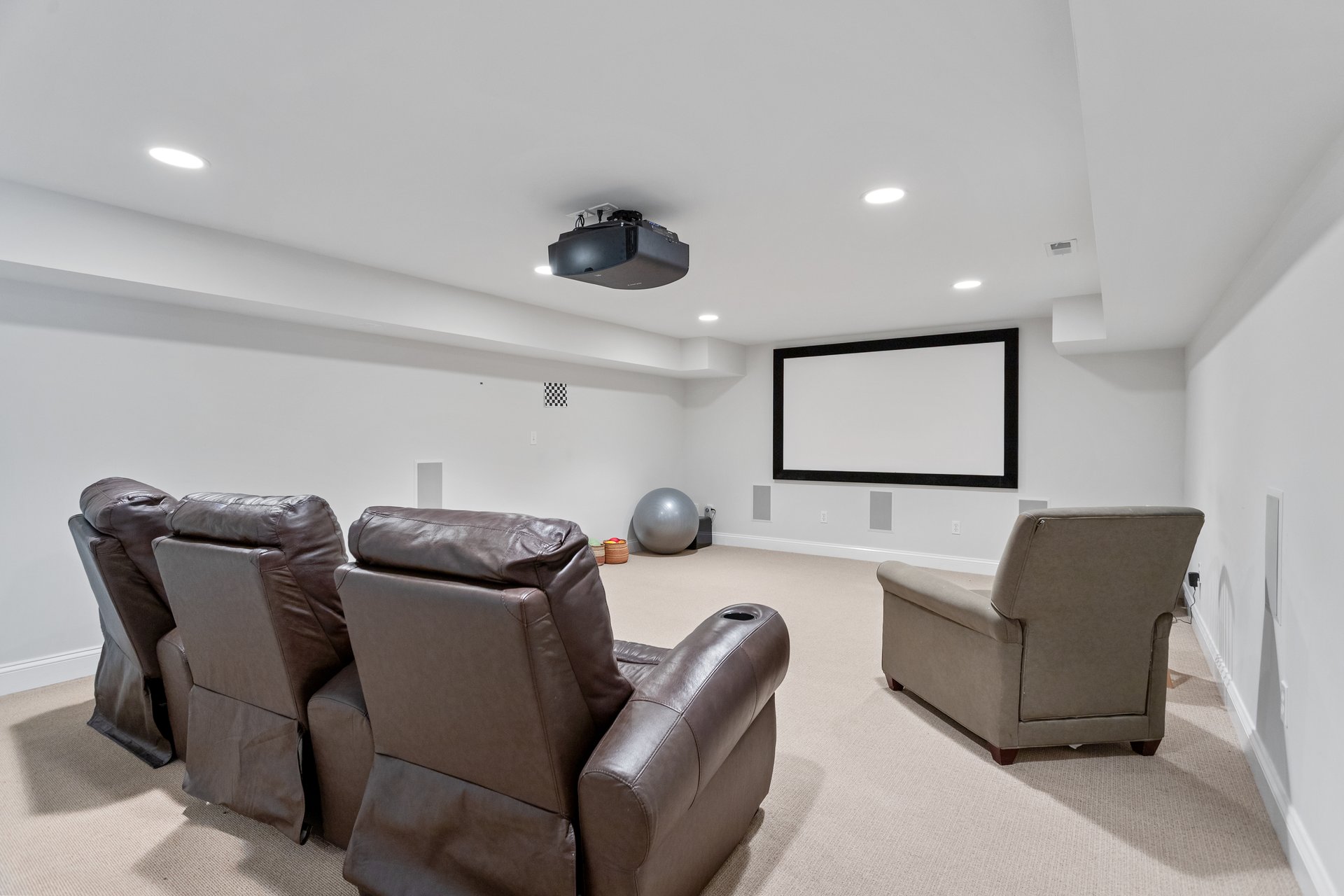 82 Honey Hollow Road