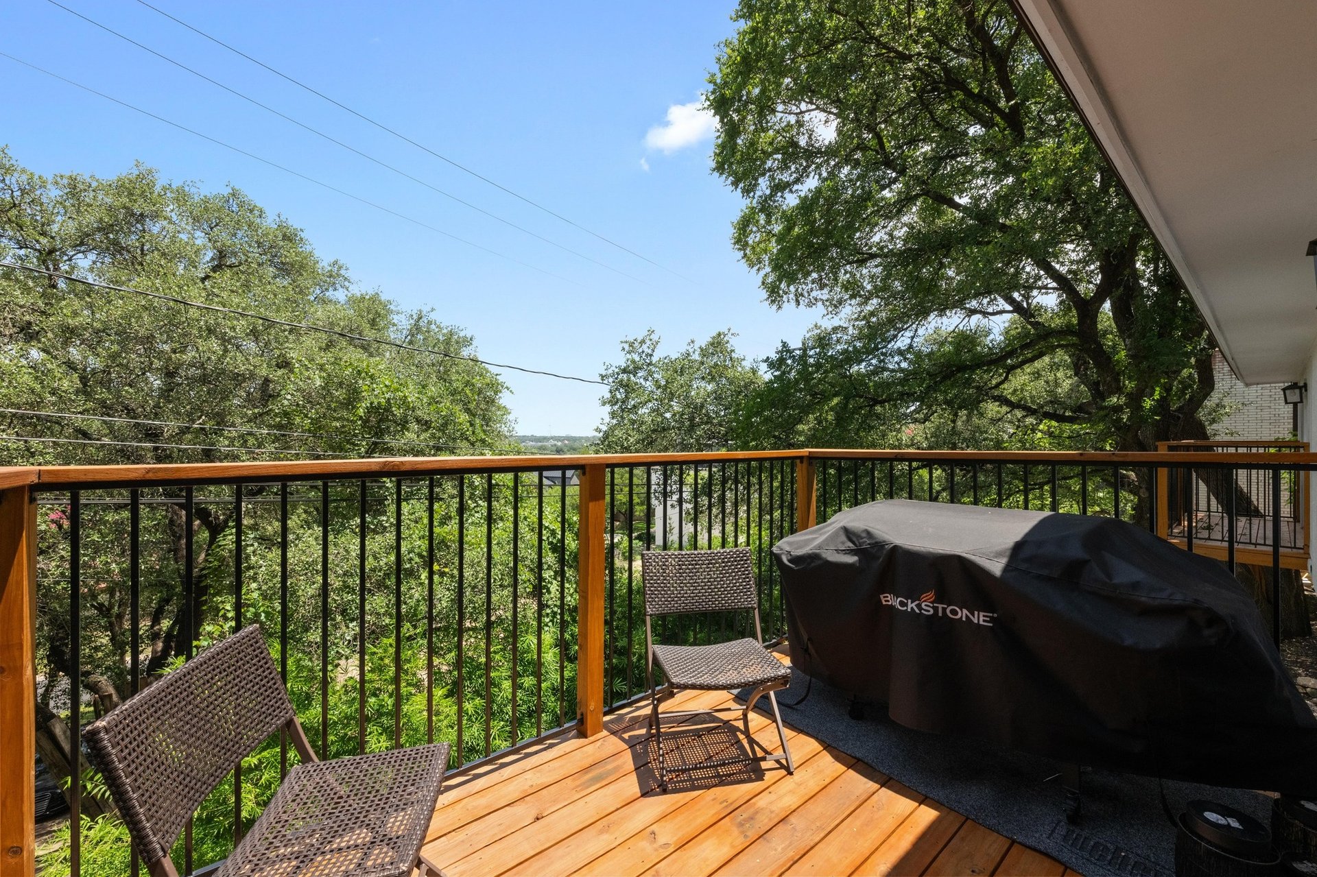 2300 Spring Creek Dr