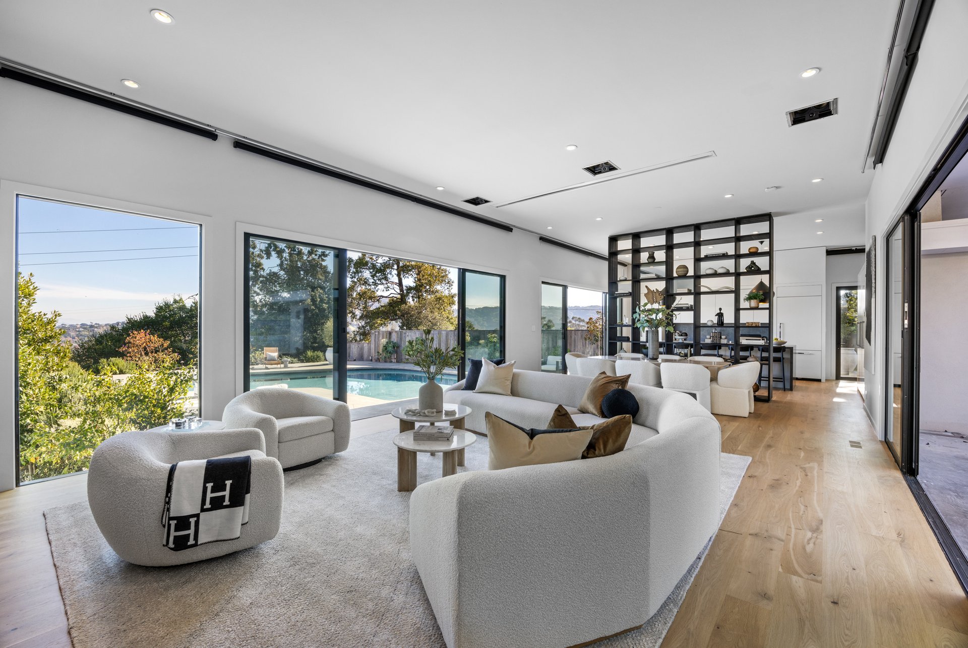 Stunning Contemporary Renovation