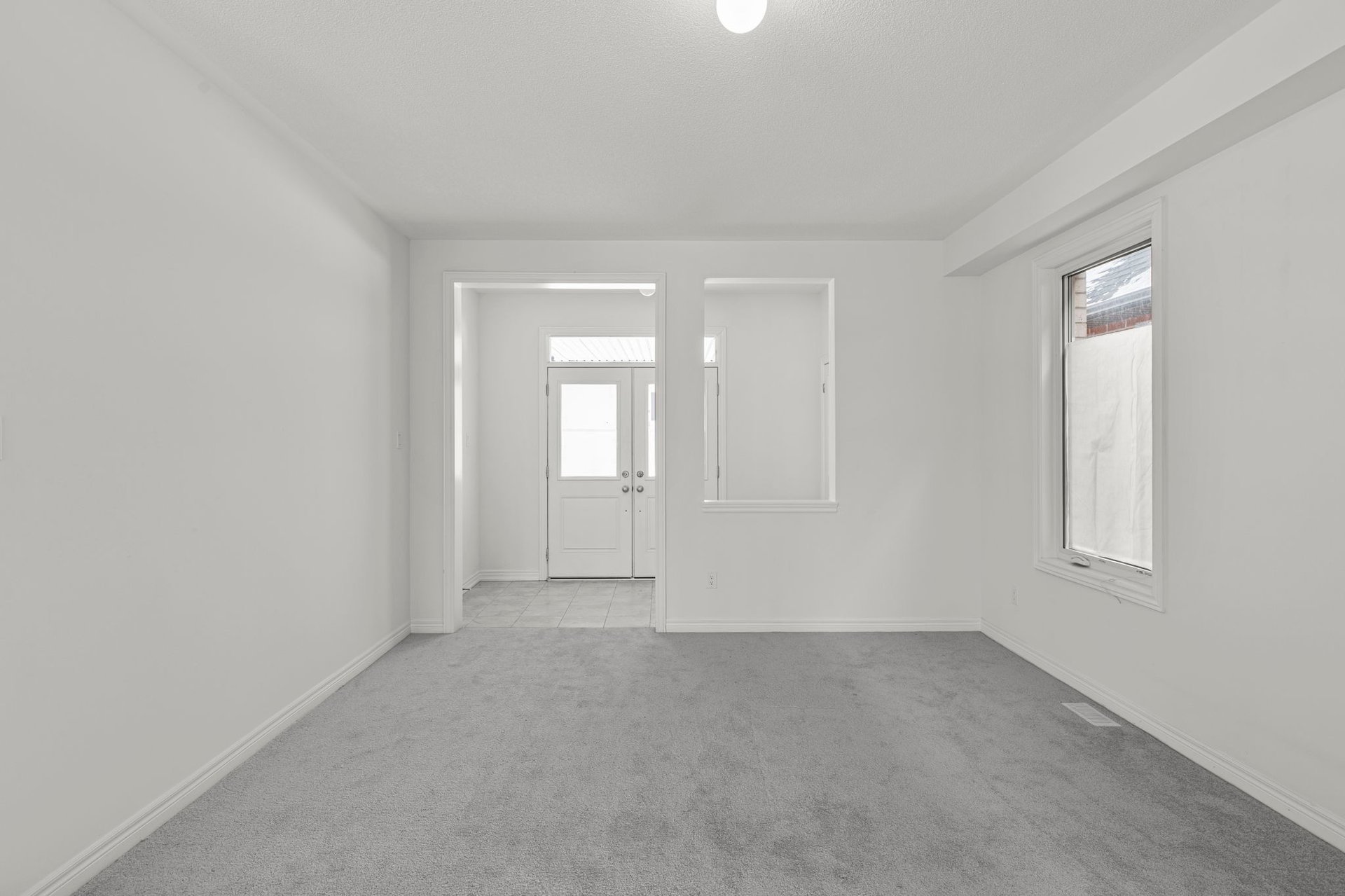 52 Baycroft Boulevard