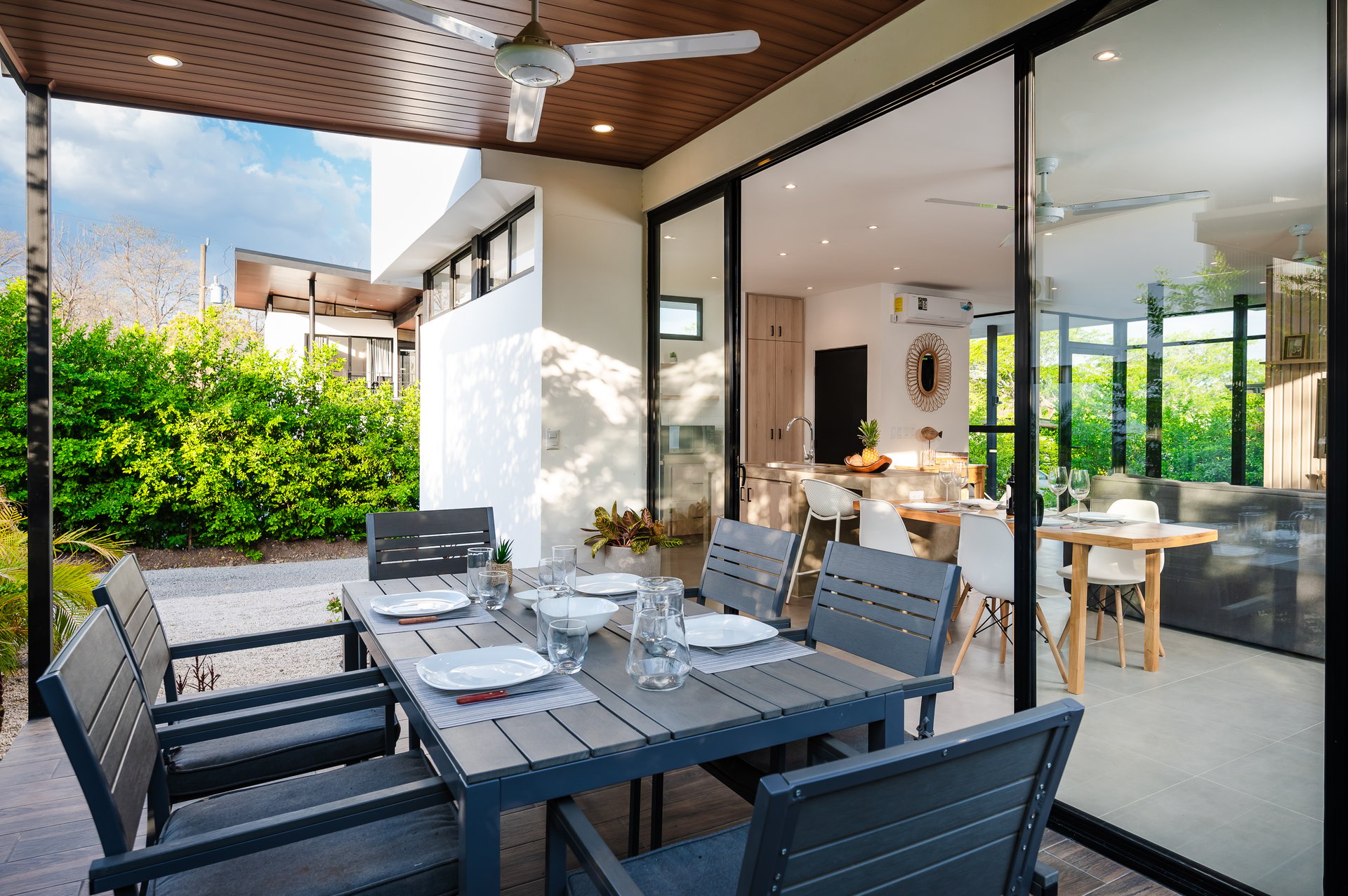 V-Kaza Oriol | Exclusive Modern 2-Bedroom Villa Steps from Playa Conchal