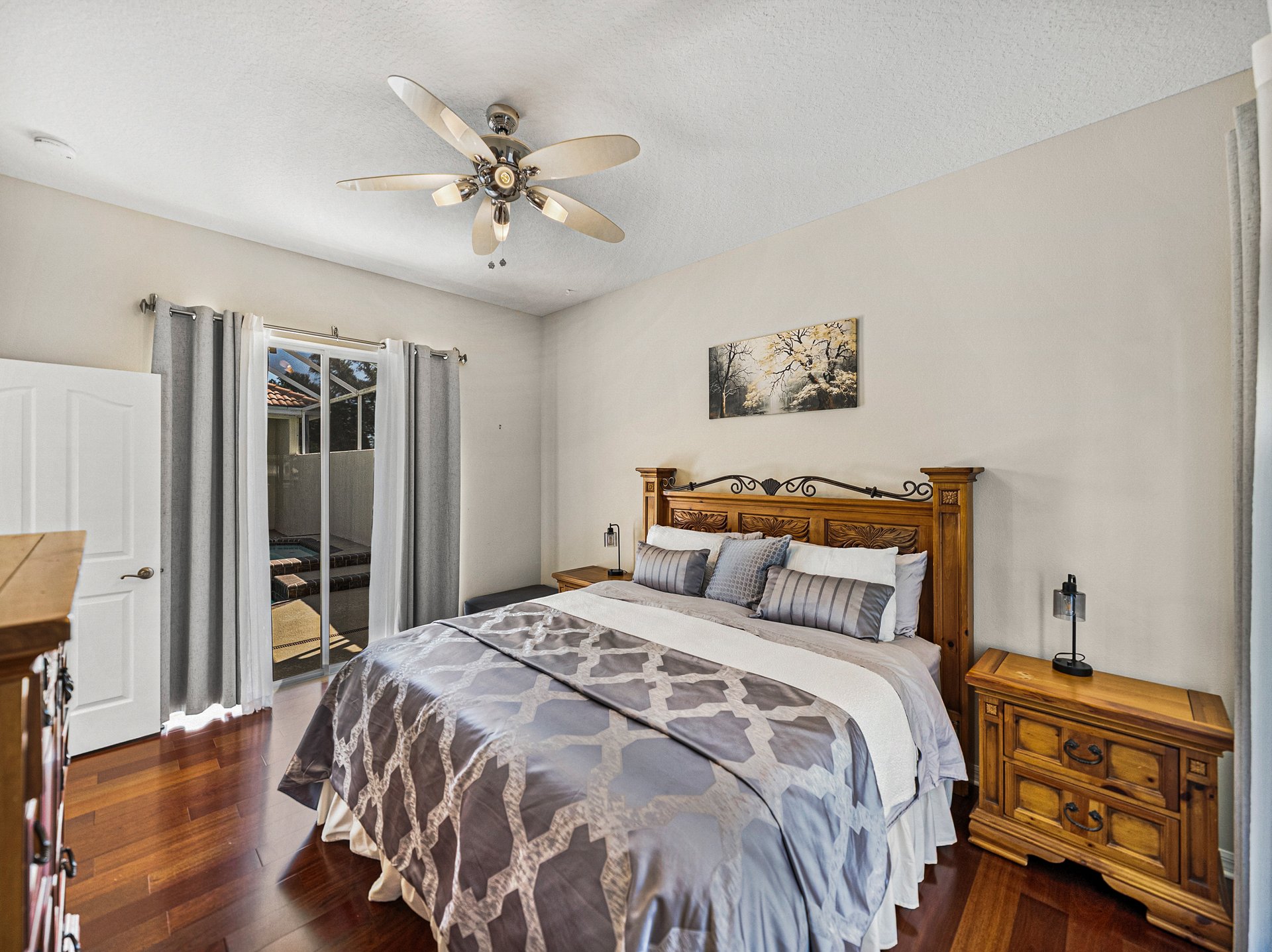 12902 GRAND TRAVERSE DR