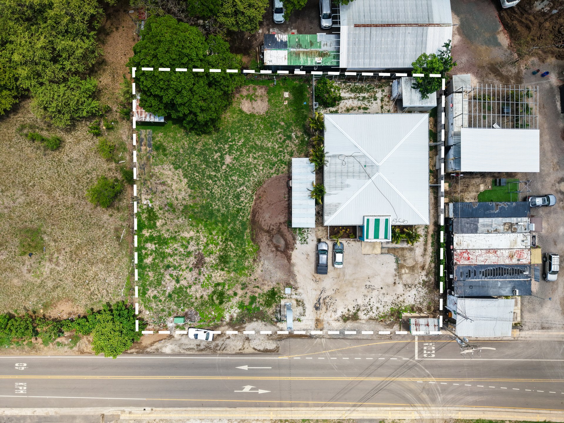 Vet Clinic | Prime Commercial Property & Veterinary Clinic For Sale