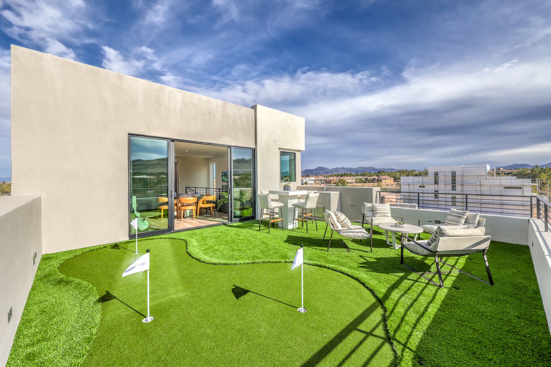 4077 Heron Fairway Dr