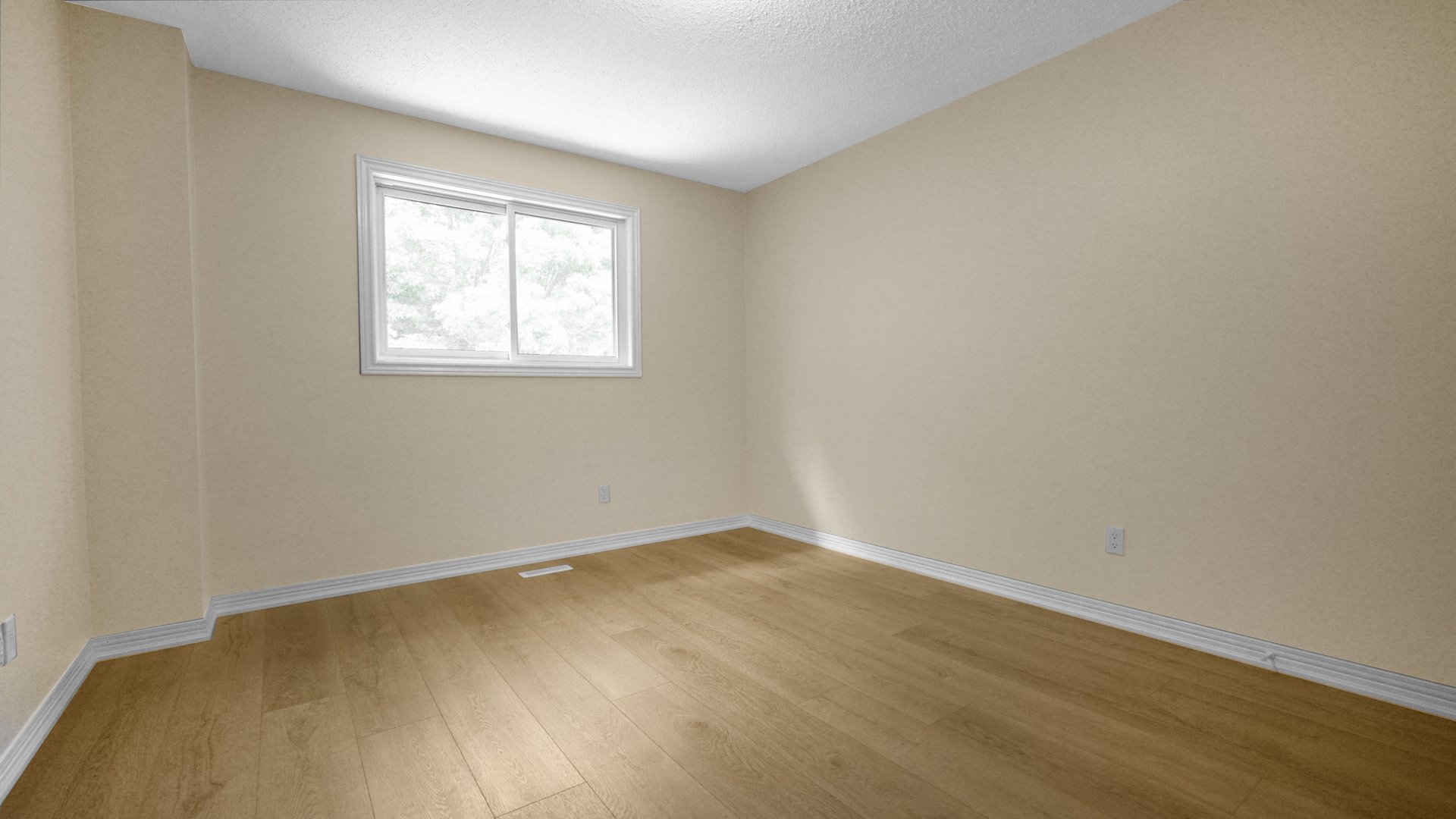 Unbeatable location in Glen Abbey!