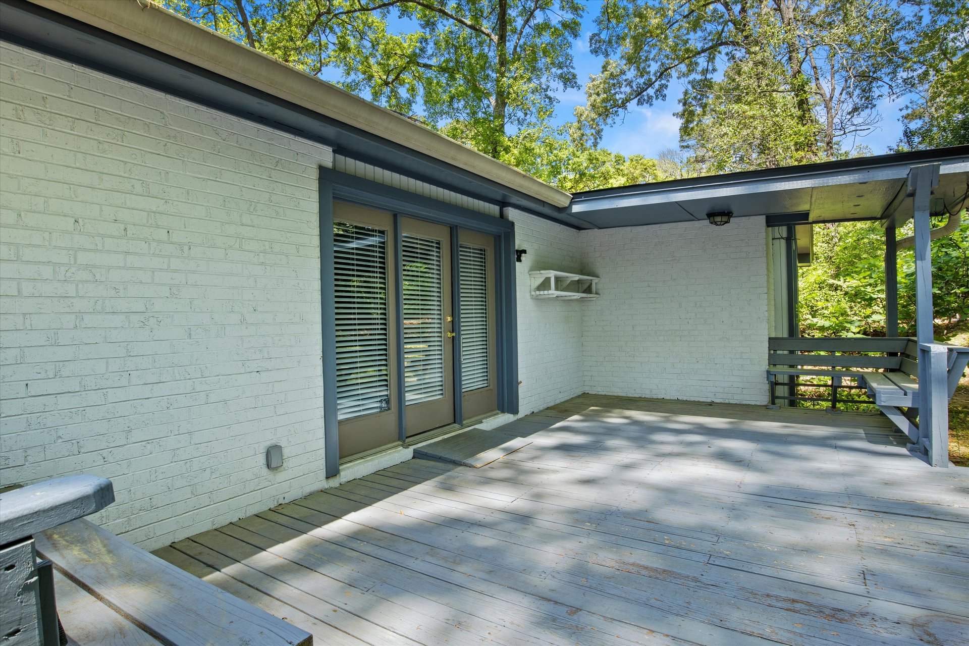 2521 Harriman Circle