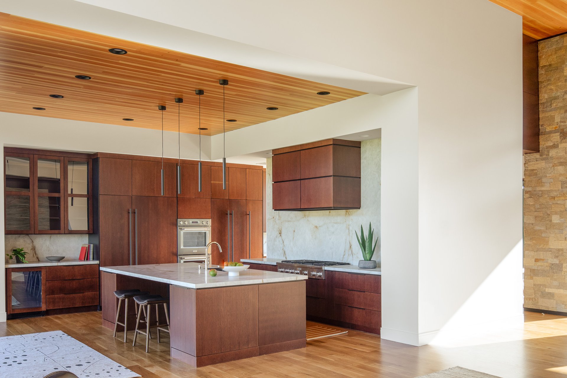 7792 Raphael Lane