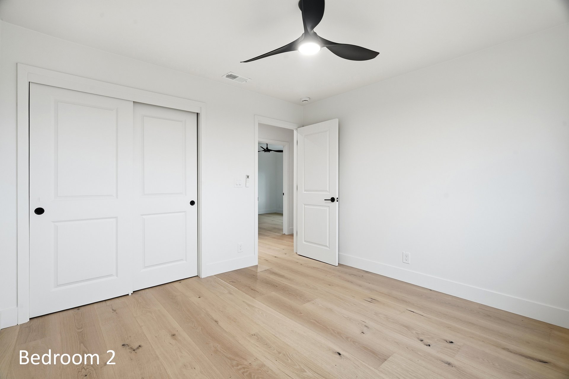 1044 Geronimo Ct
