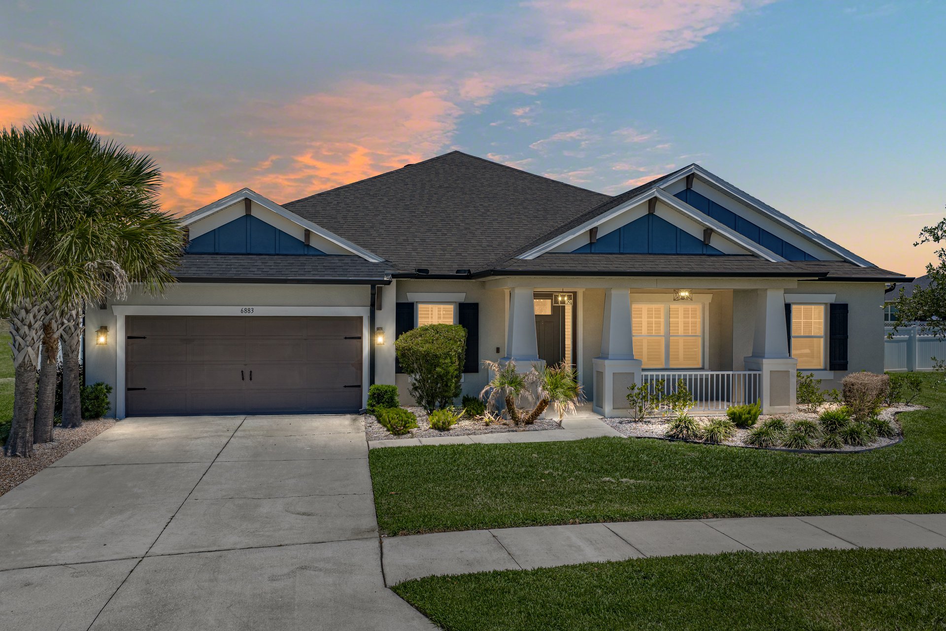 6883 BRADBURY CIR