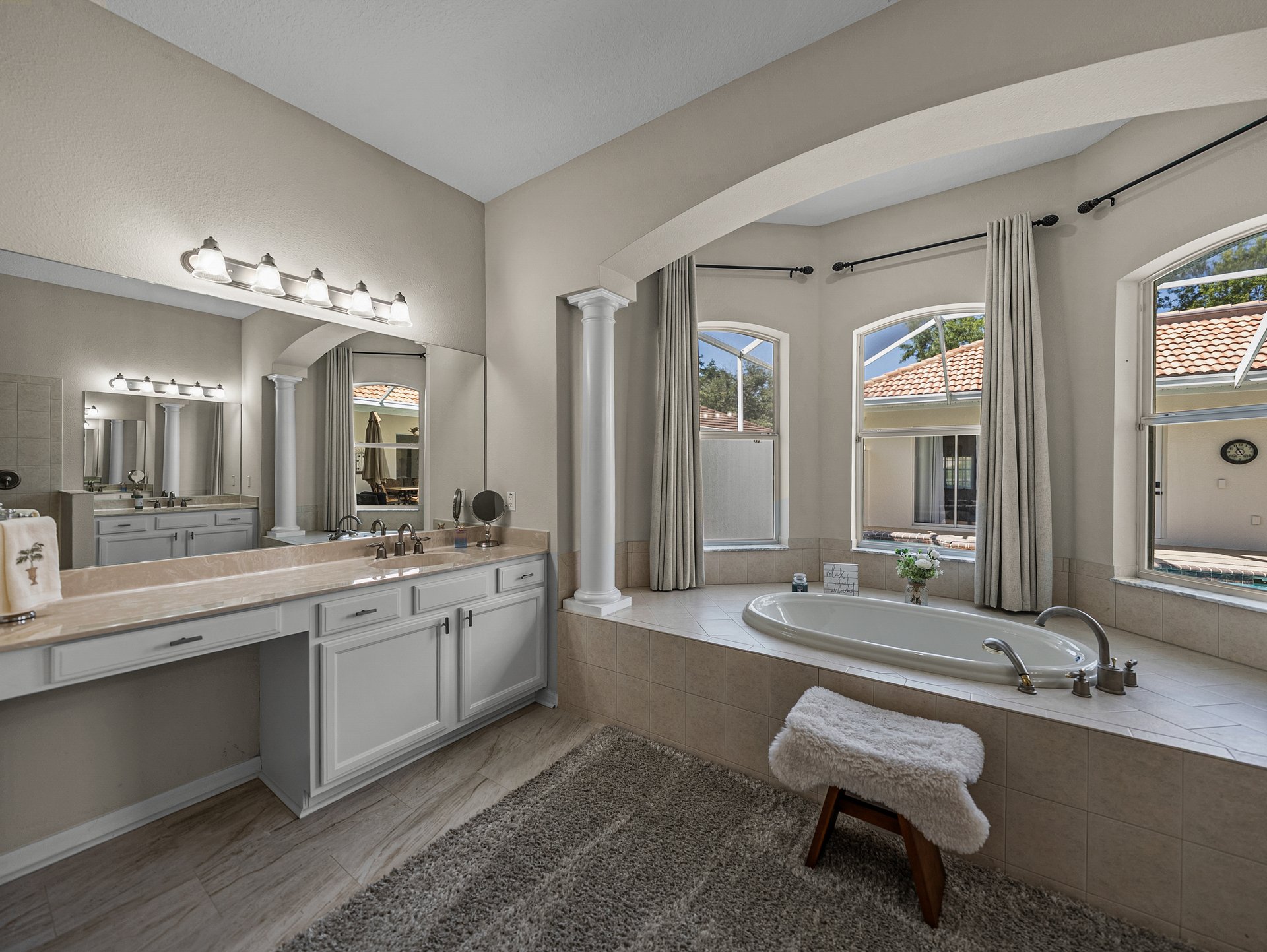 12902 GRAND TRAVERSE DR