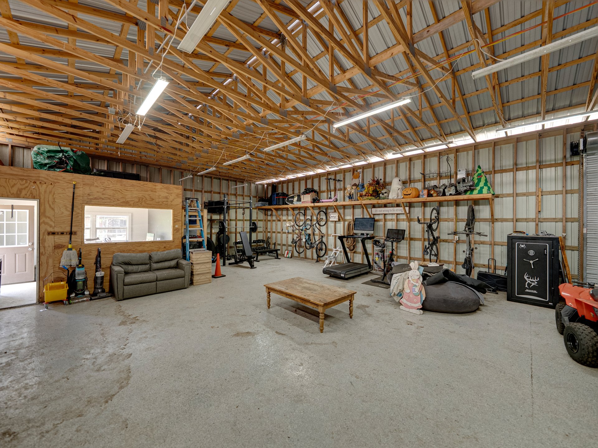 3412 ACE LN