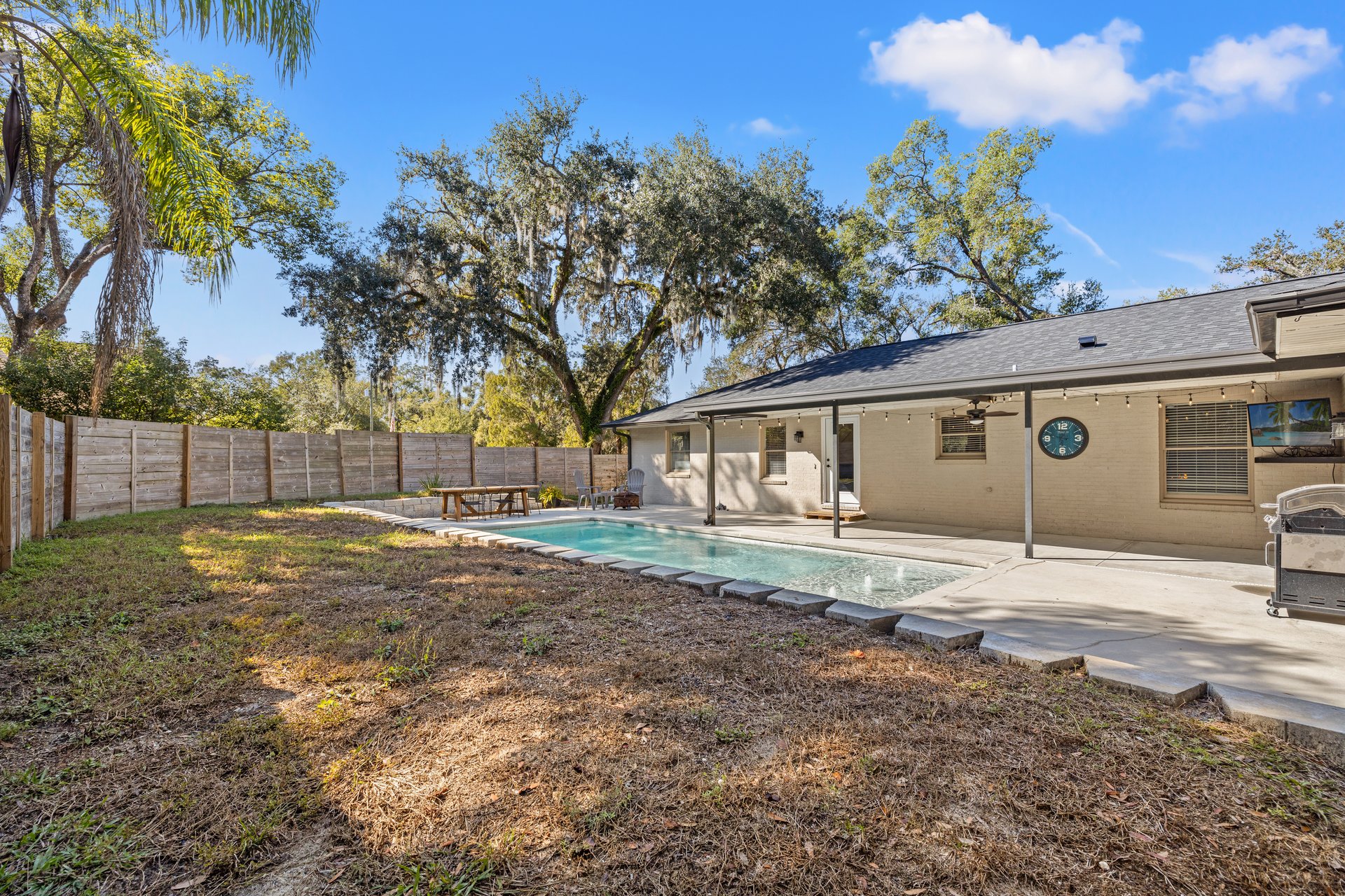 12414 FORT KING RD