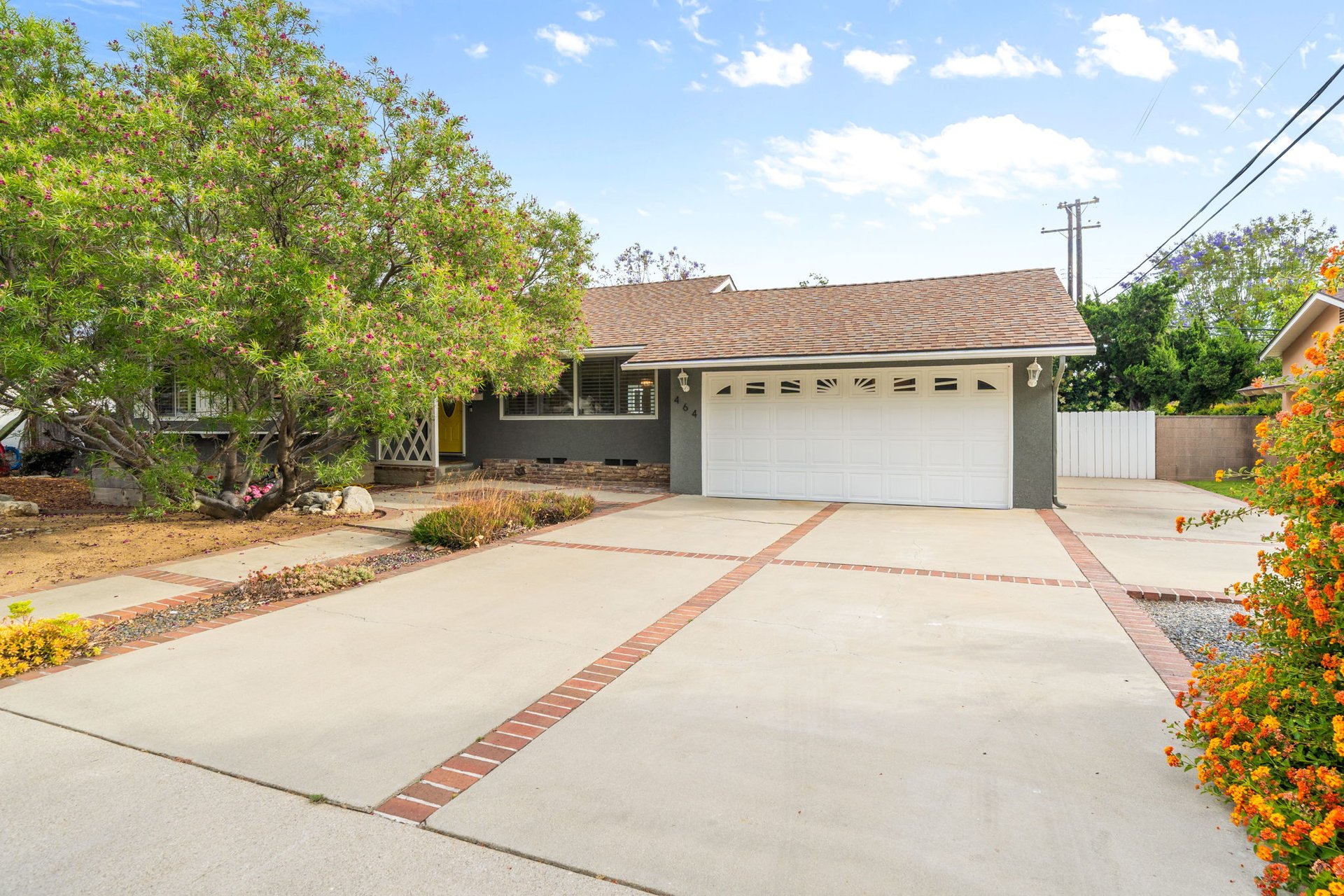 464 Cinderella Drive