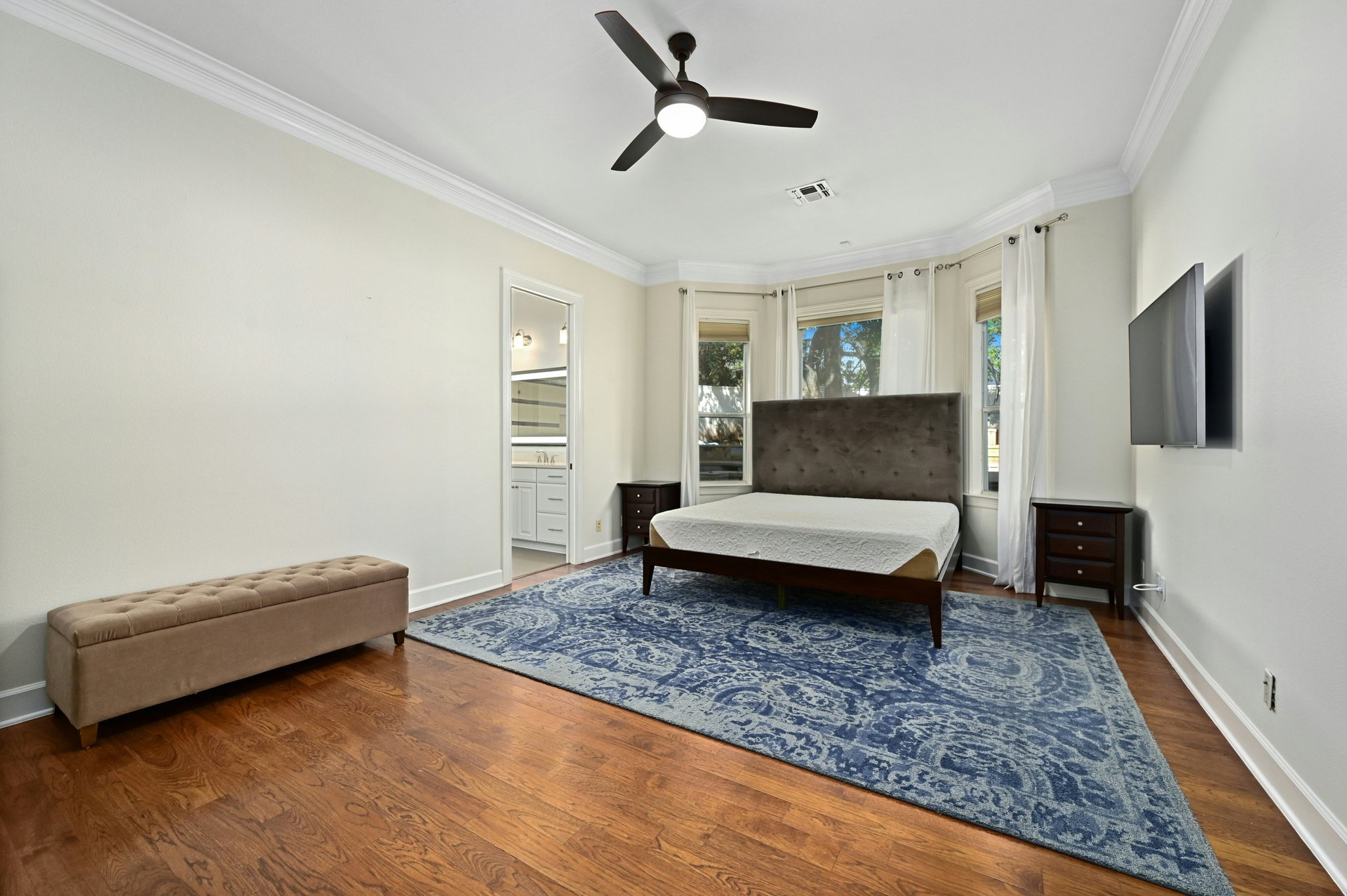 6615 Dogwood Creek 