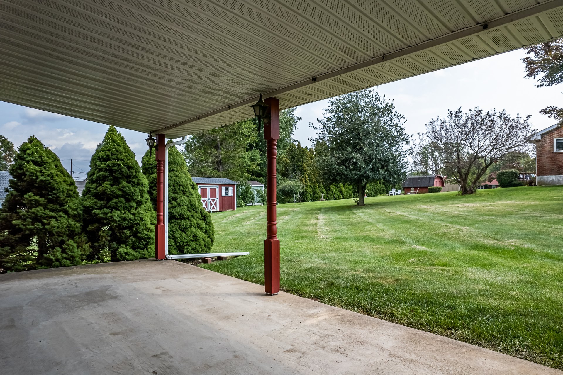 928 Dogwood Lane