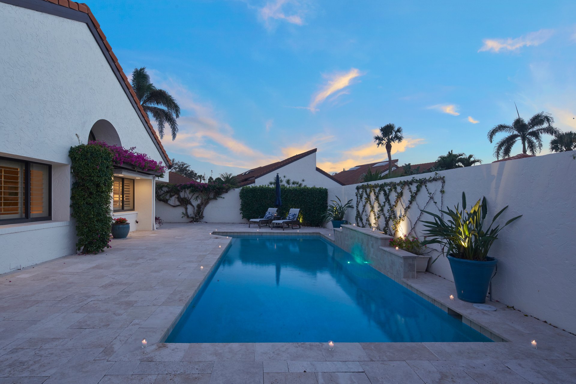 BAY VILLAS