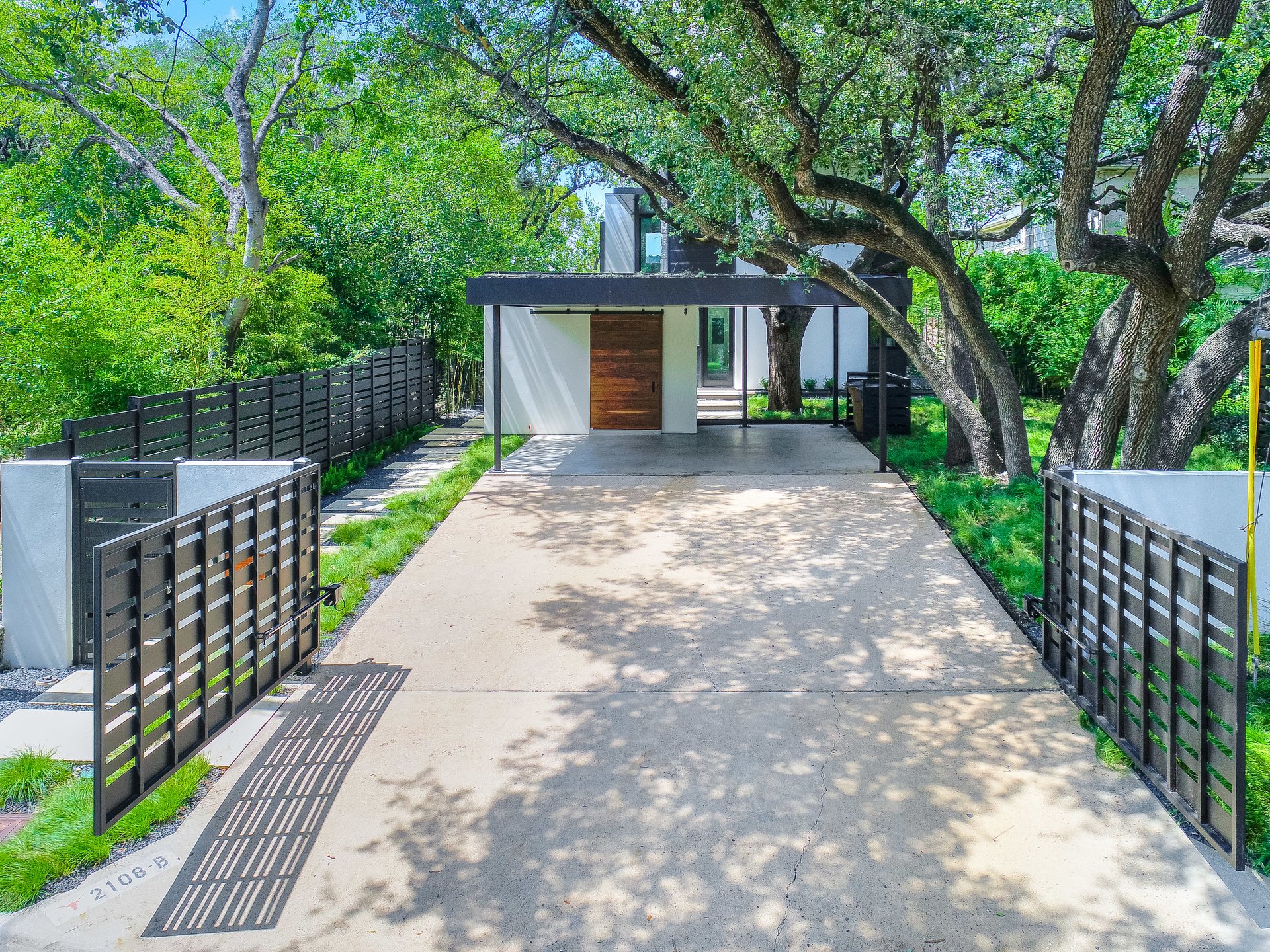 Modern Luxury in Tarrytown