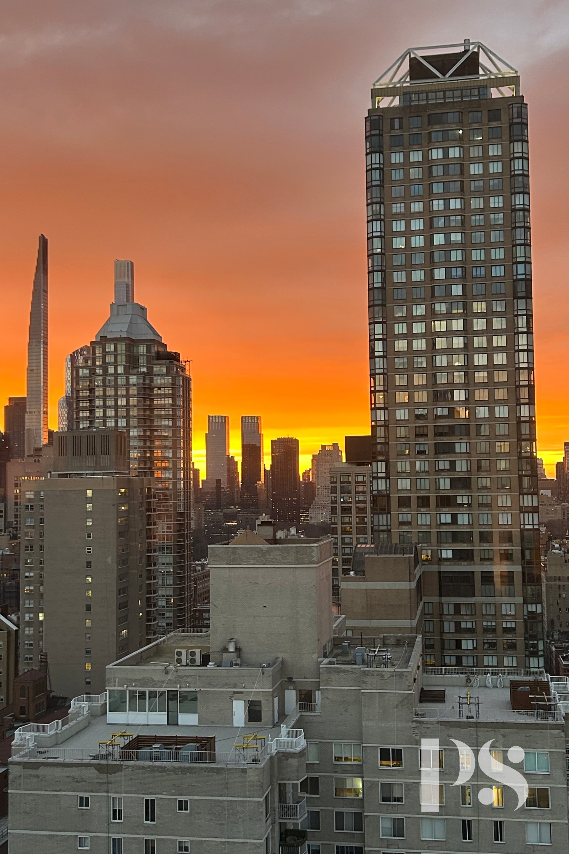 304 E 65th St, Unit 32A