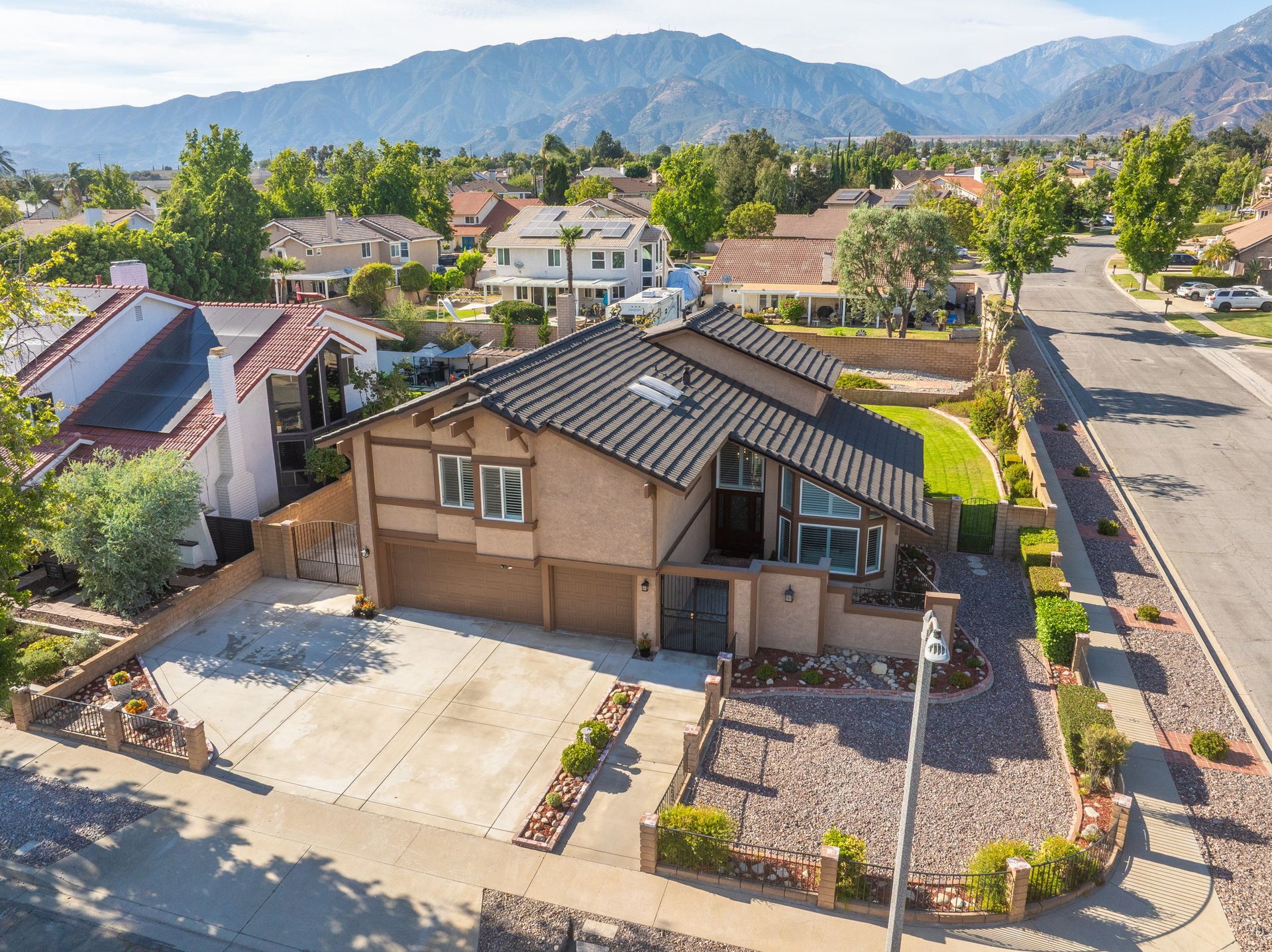 1525 Bridget Court