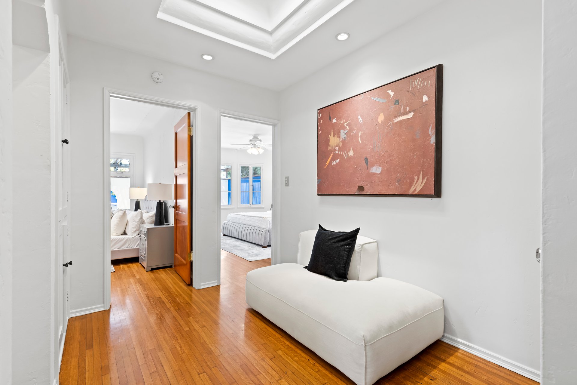1335 S Sierra Bonita Ave, Wilshire Vista