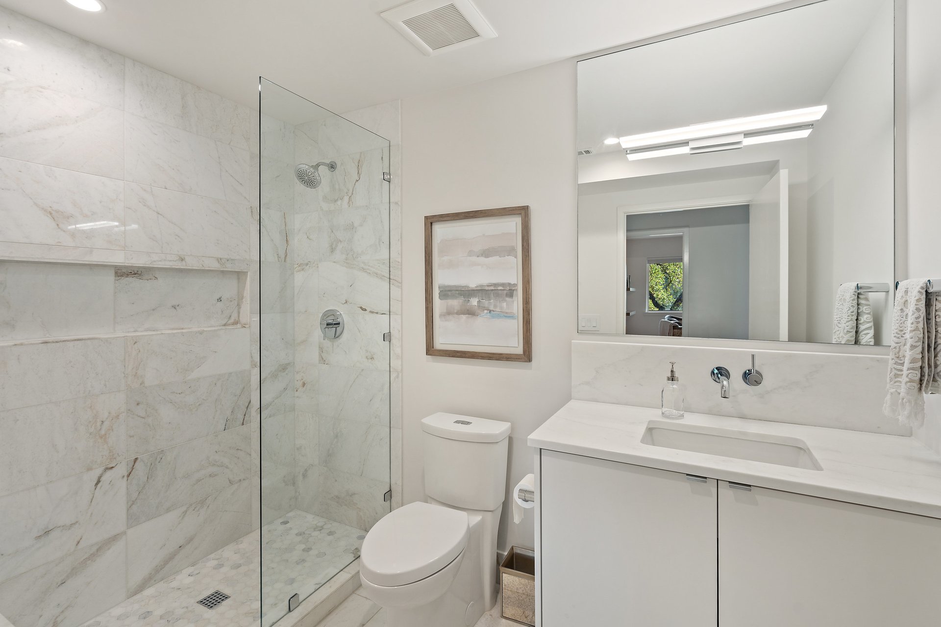 Modern Luxury Meets Natural Serenity
