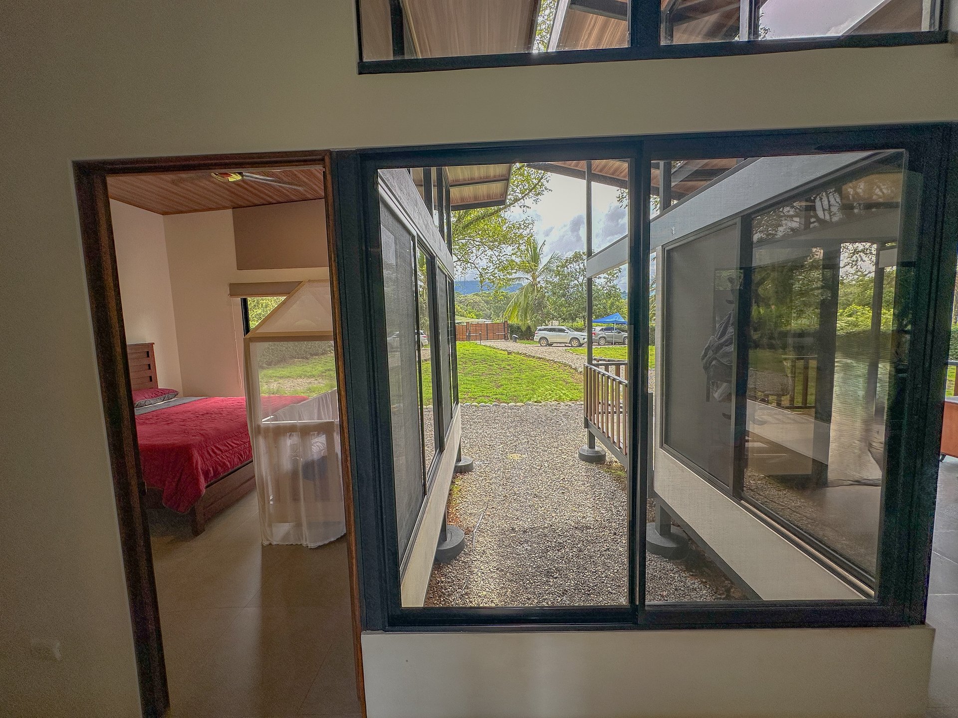 Charming 2-Bedroom Home in the Heart of Ojochal – Privacy, Convenience, and Opportunity Await!