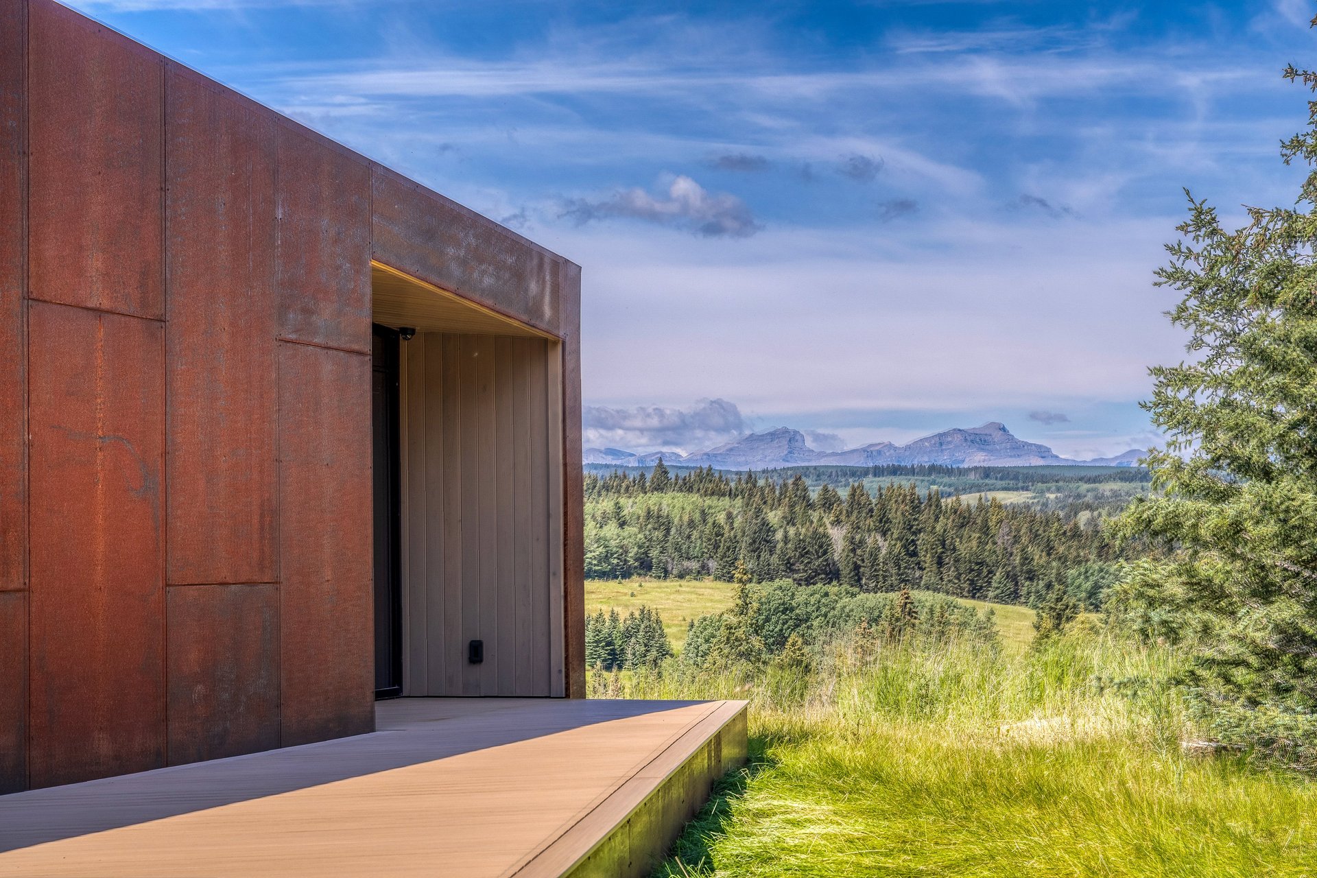 Architectural Luxury Home in Alberta's Foothills Near Canmore & Calgary