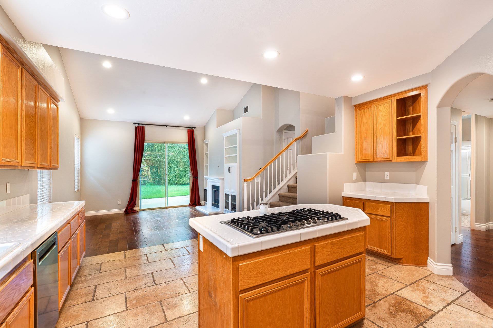4672 Calle San Juan