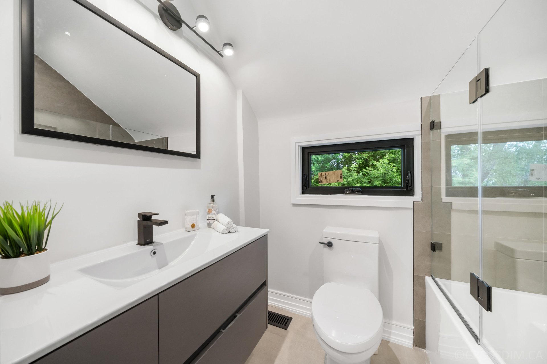 SOLD: Discover Refined Luxury Living