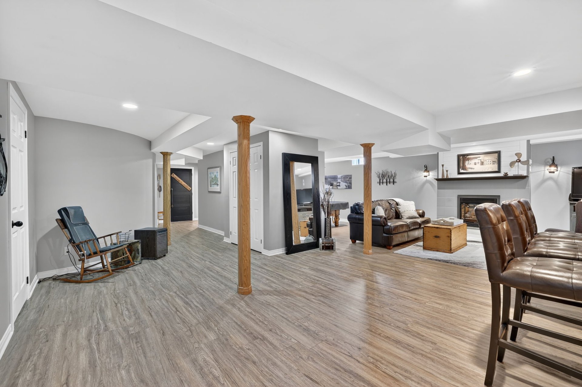 896 Bosworth Court
