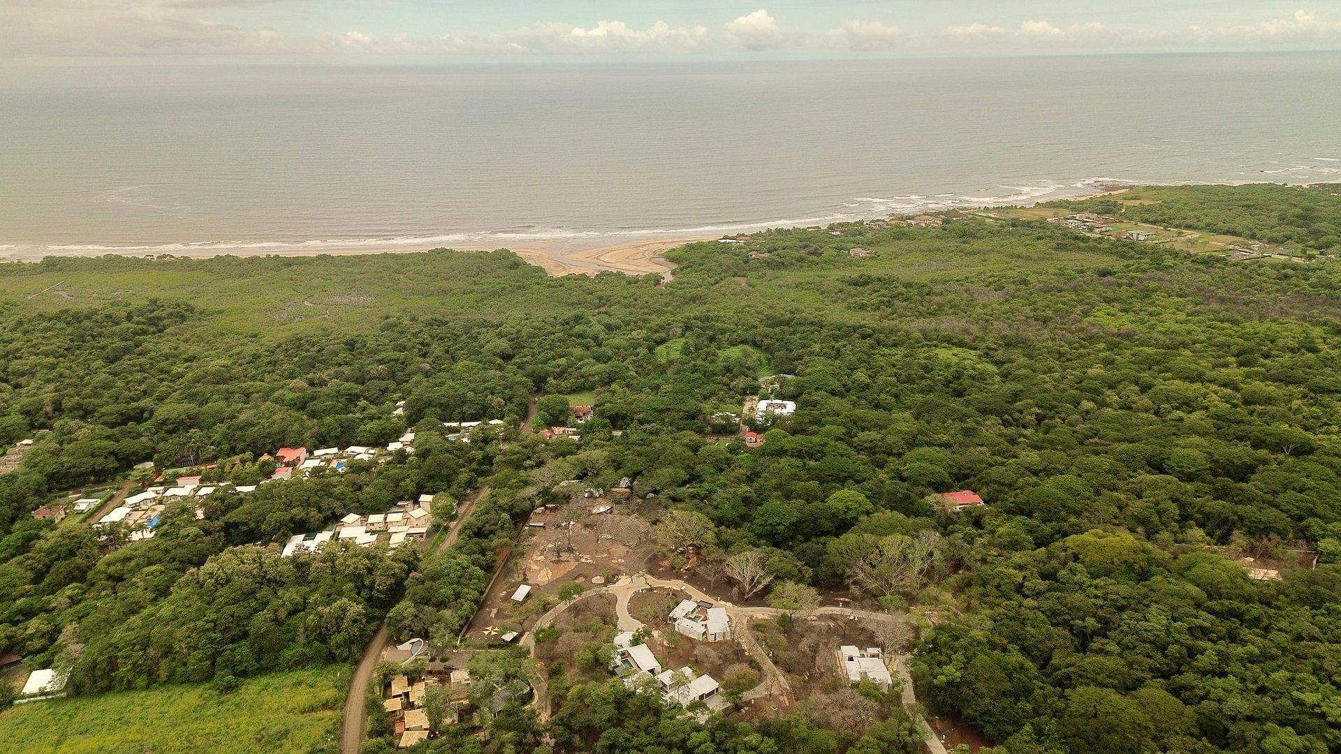 Numandi | 5-Bedroom Single-Story Residence with Private Pool – Playa Avellanas