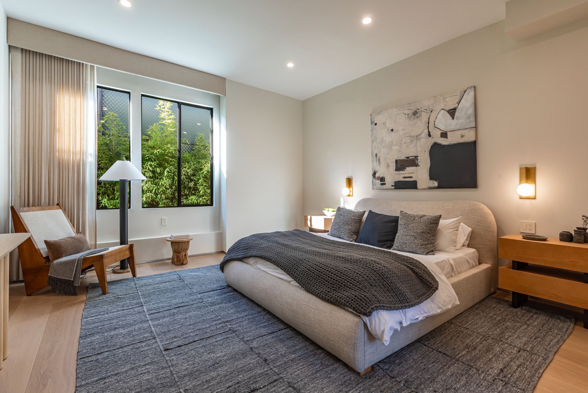 1705 Carla Ridge, Beverly Hills