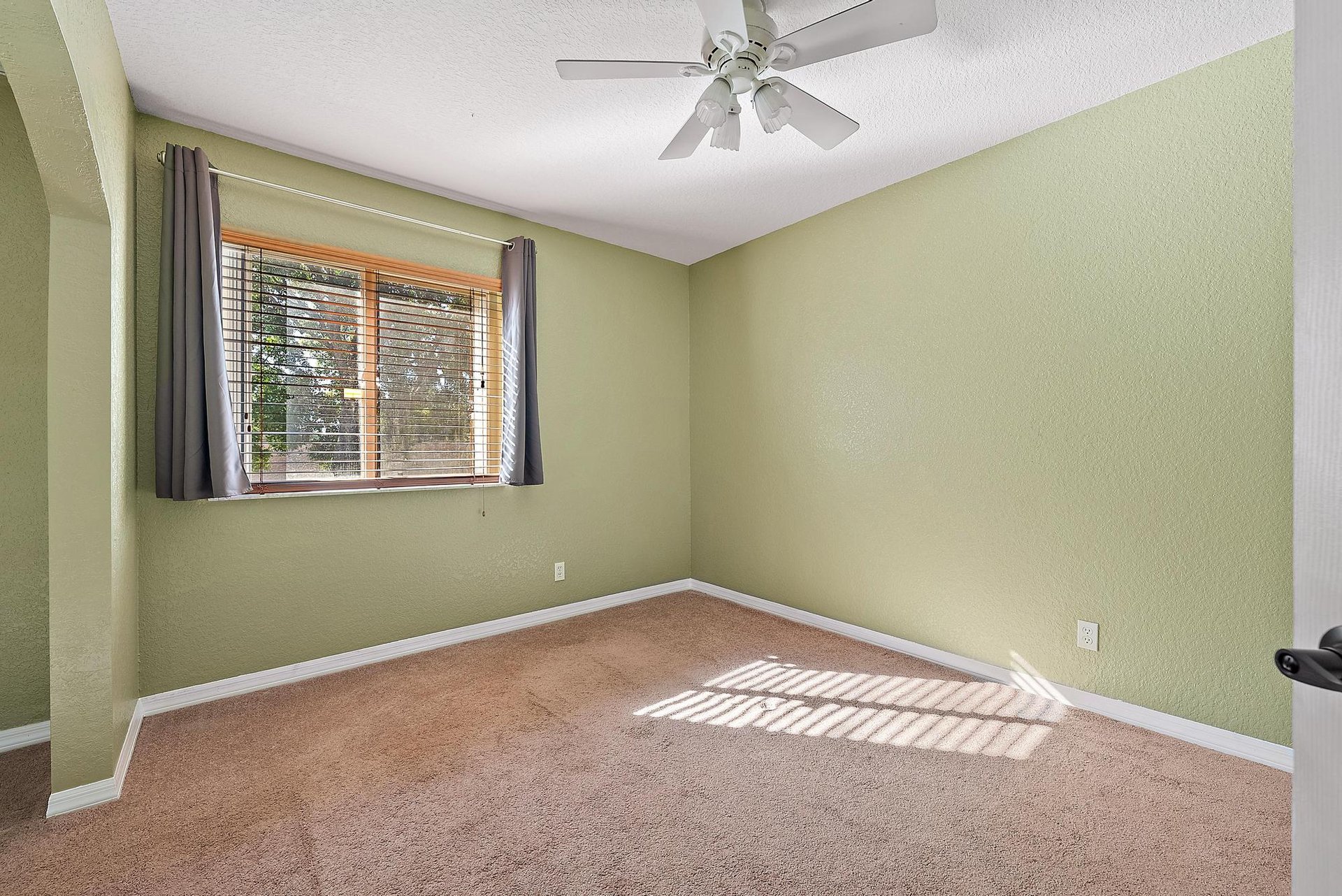 6188 Wiloughby