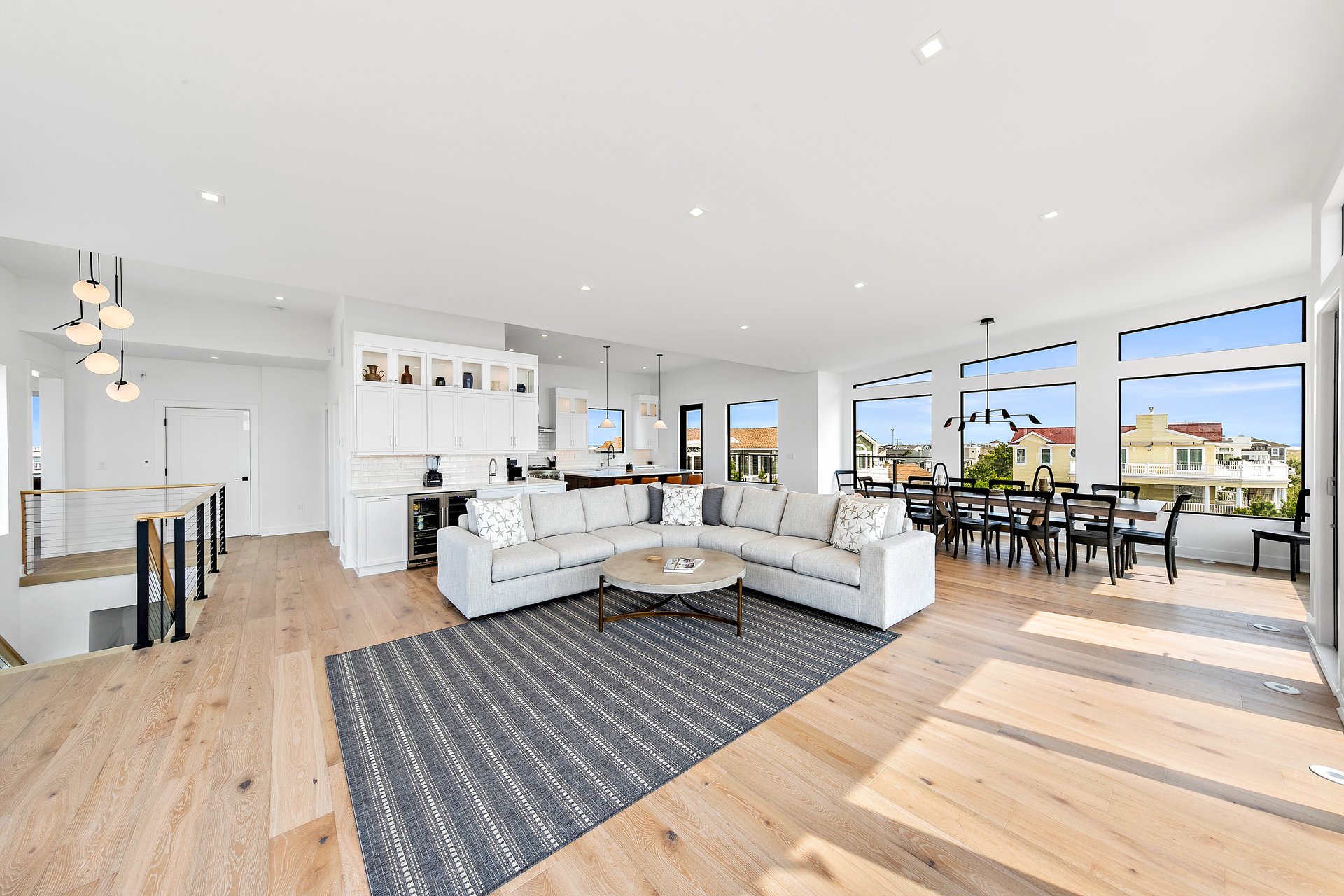 1053C Long Beach Blvd