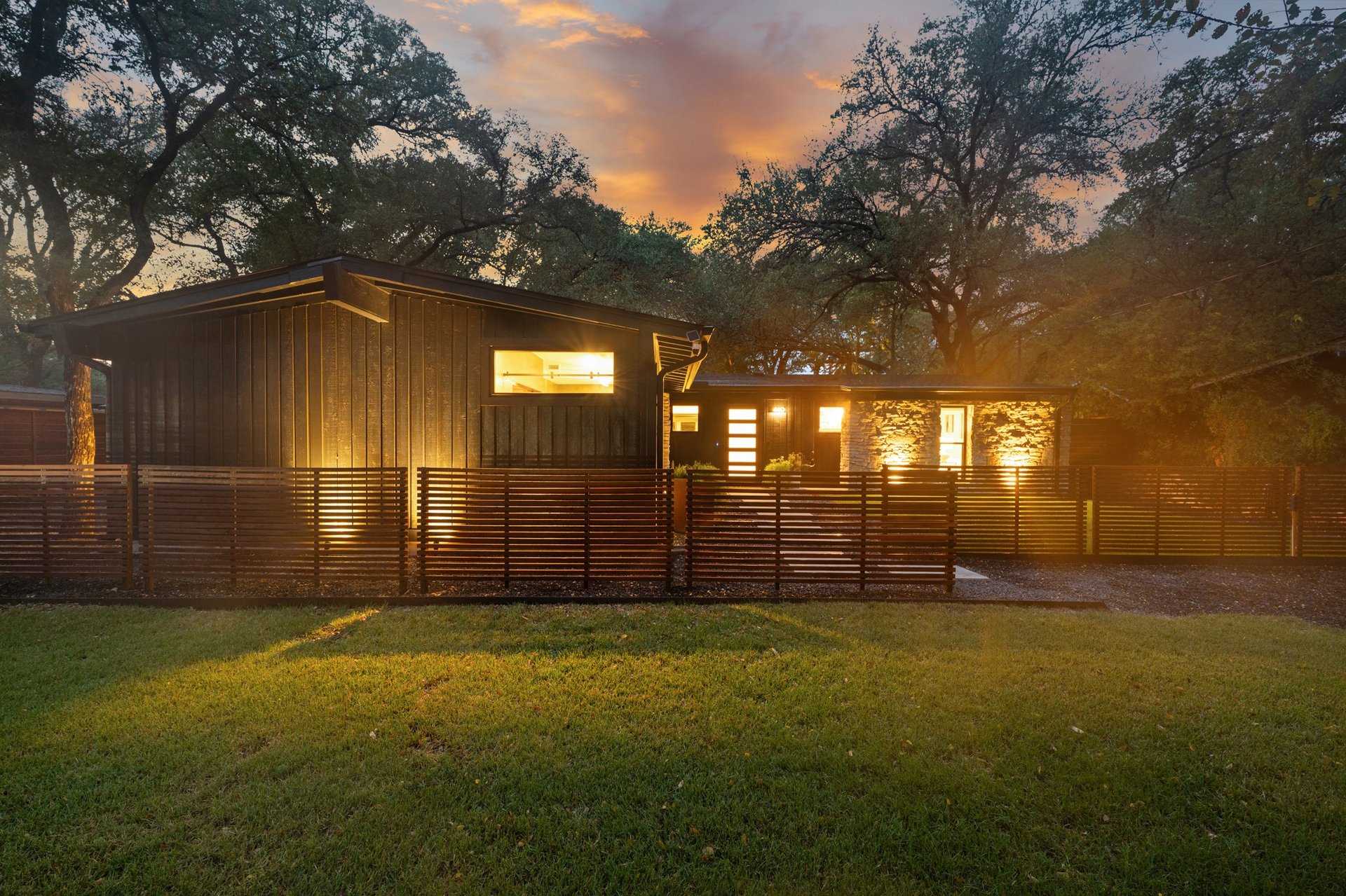 440 Ridgewood Rd
