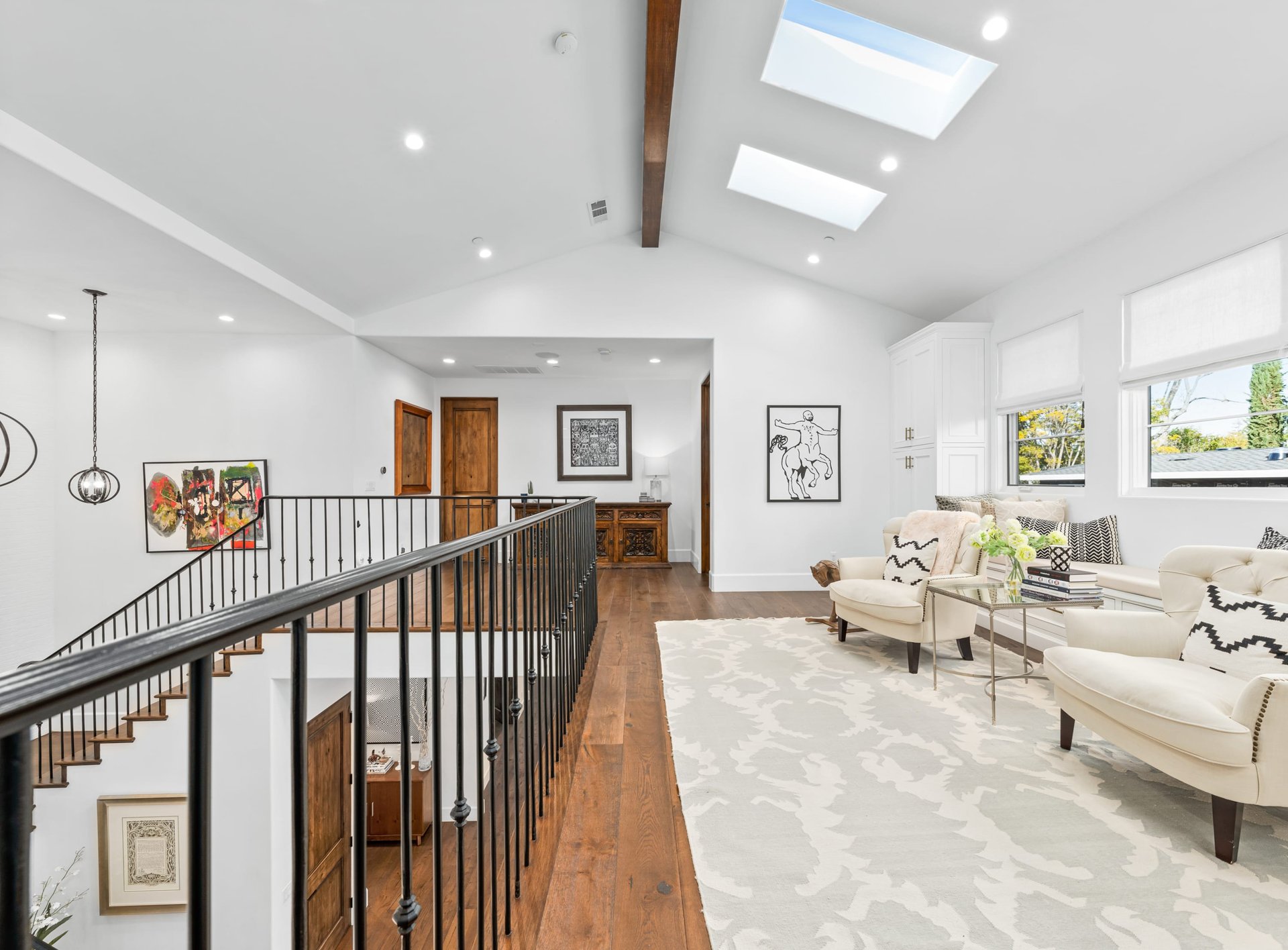 13031 Bloomfield St, Studio City