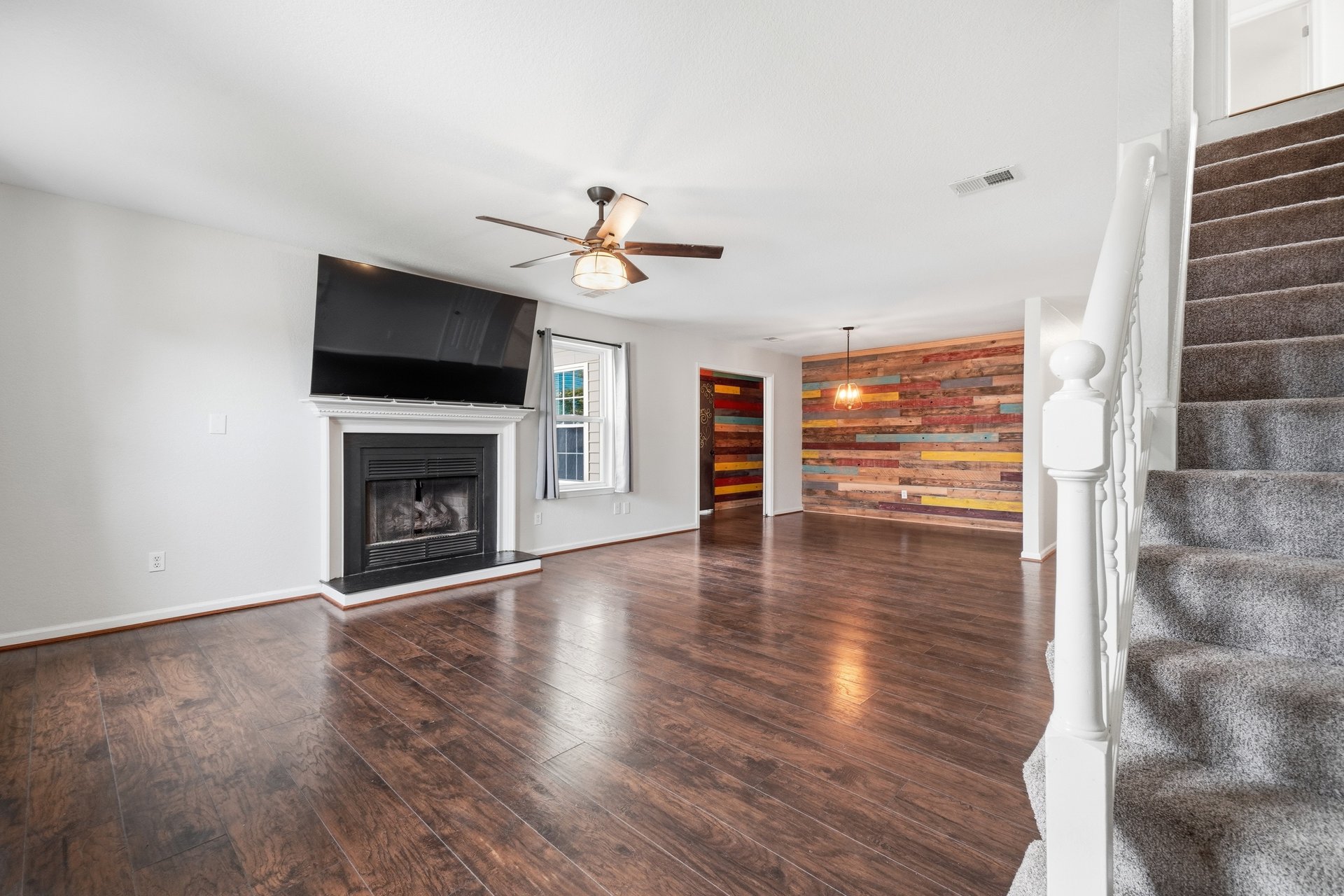 	1824 Finsbury Lane