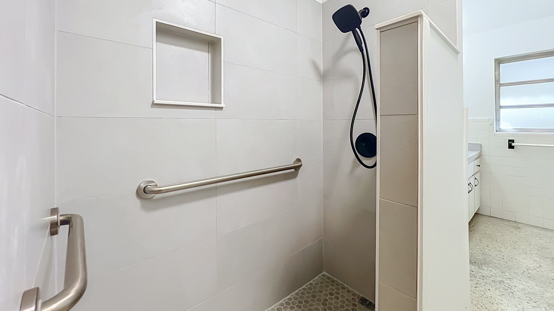 Colonialtown 3-Bedroom 1.5-Bathroom Home with Terrazo Floors