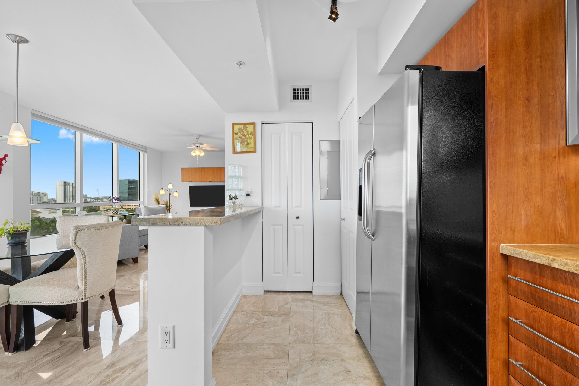 The Symphony Residence 1013N