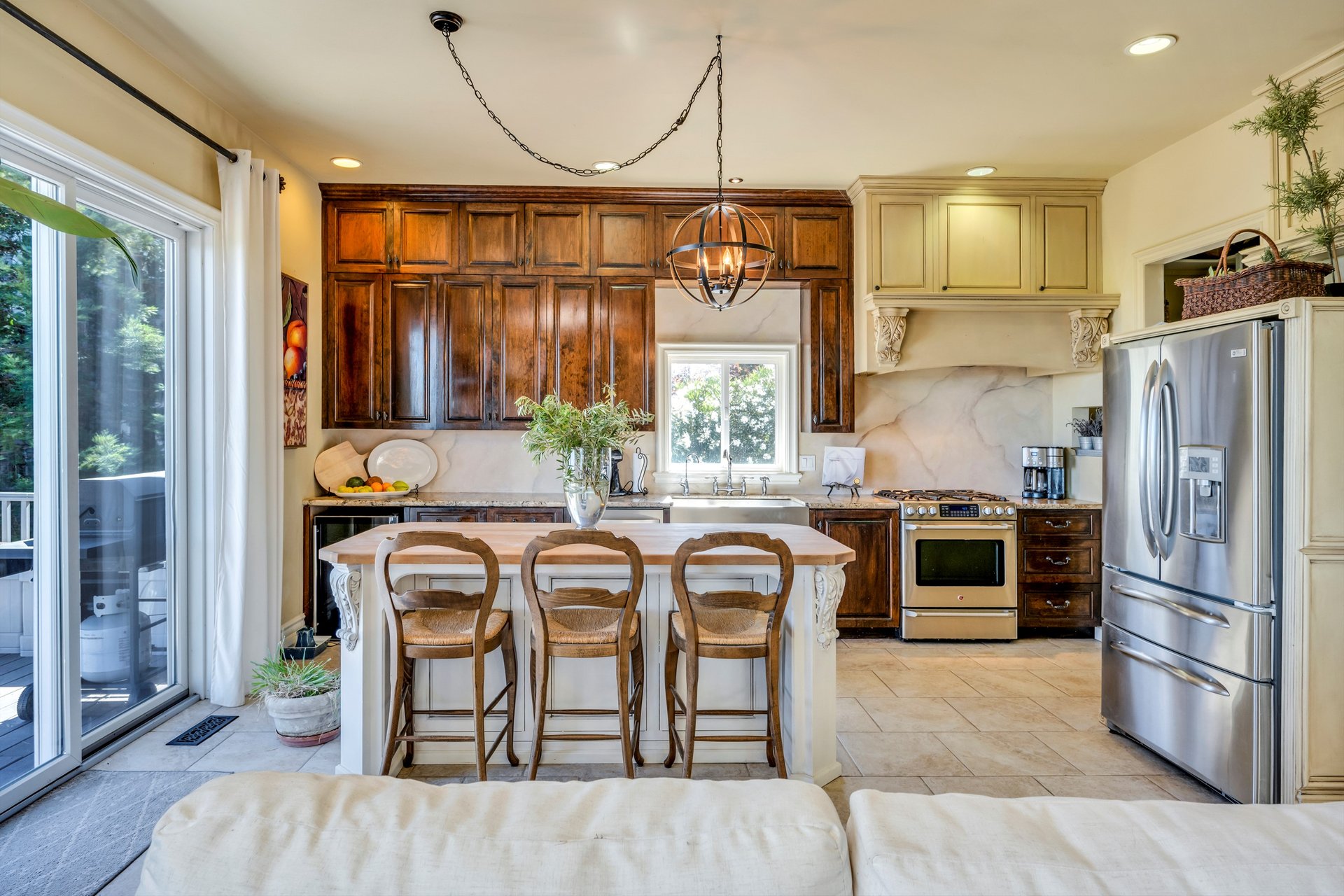 15893 Little Peak Rd