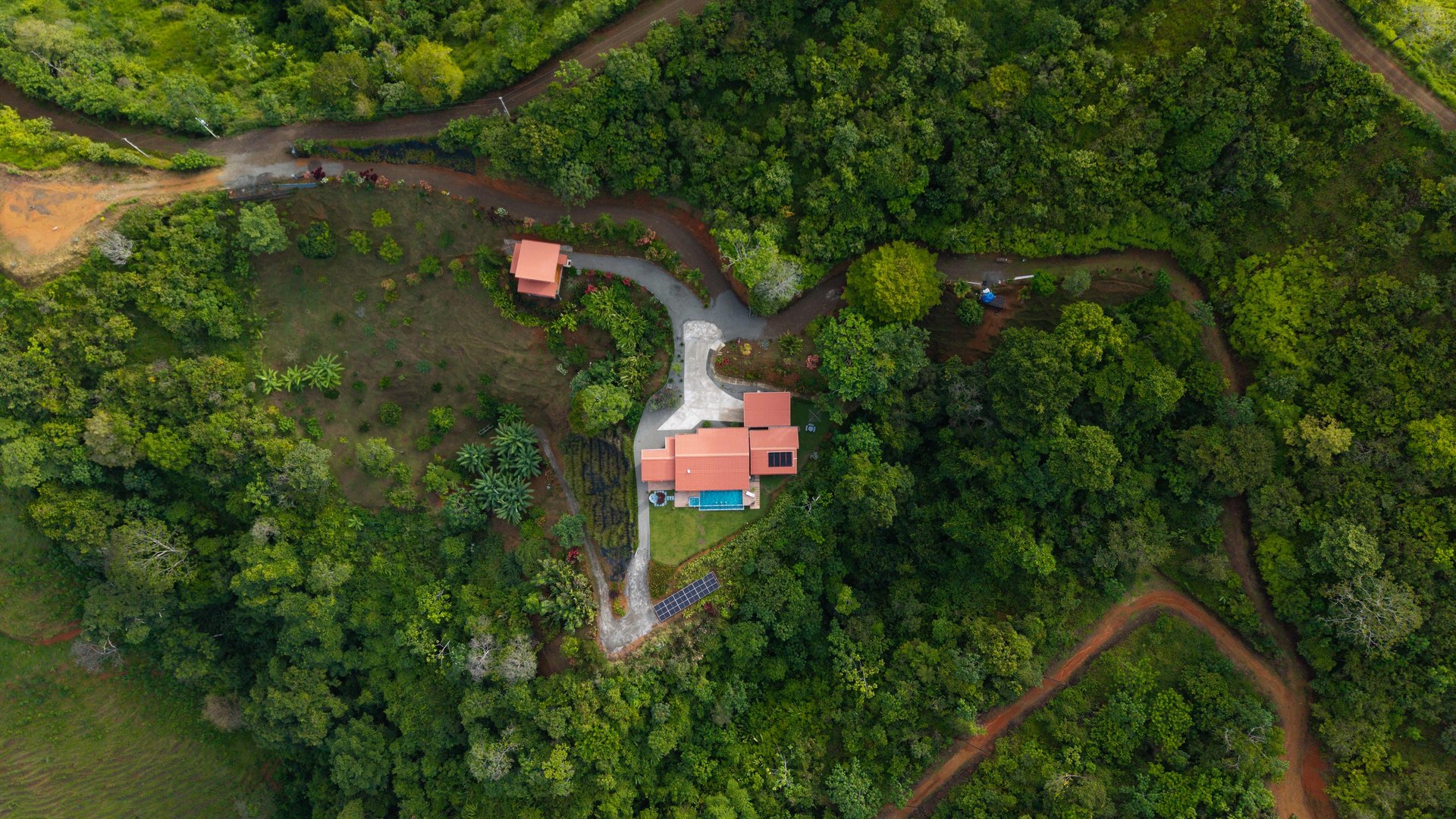 “NESTLED IN” LUXURY HOME AND GUEST HOUSE – A MOUNTAIN SANCTUARY – 3.4 ACRES